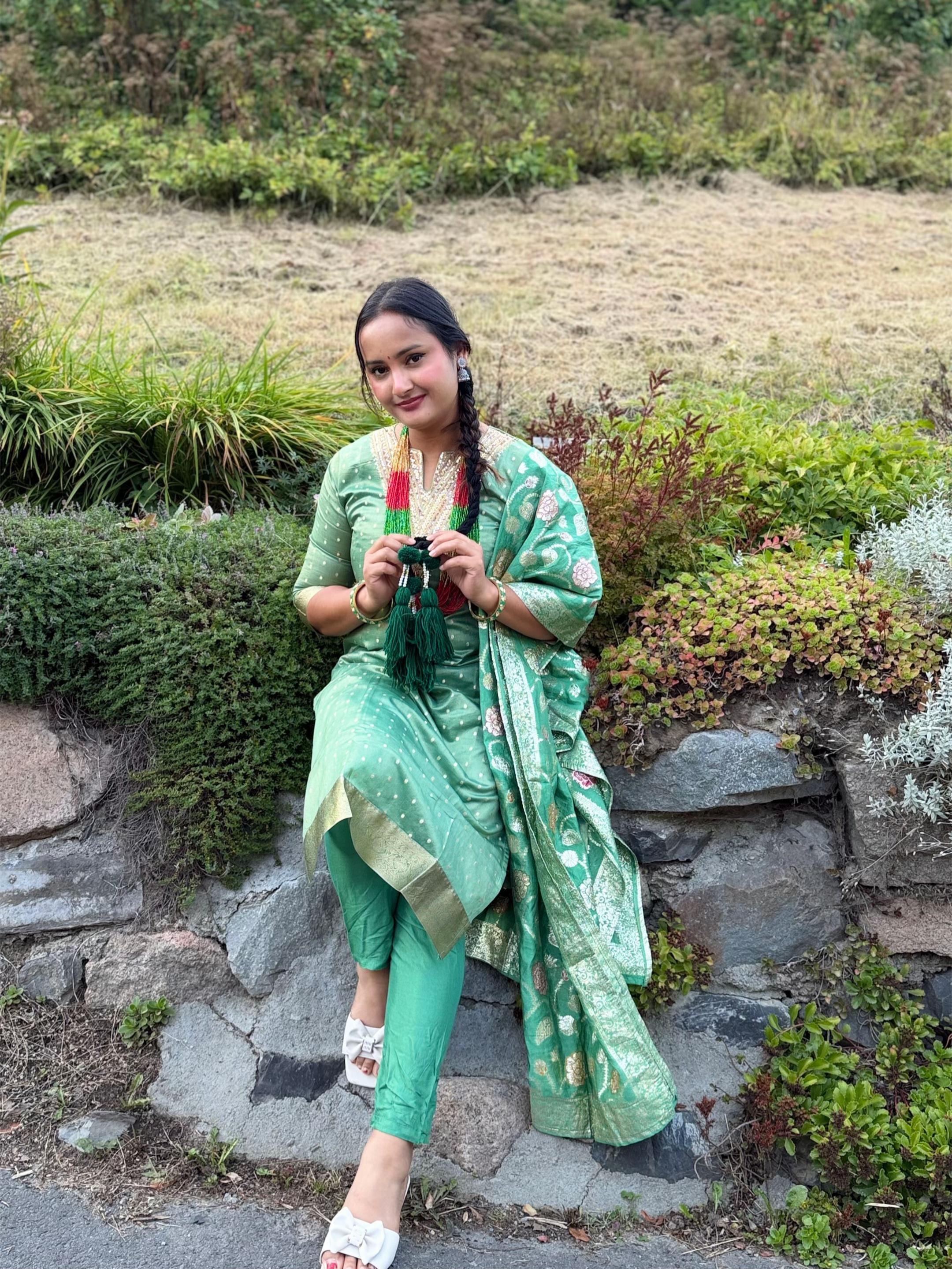 @Binita Karki🧿