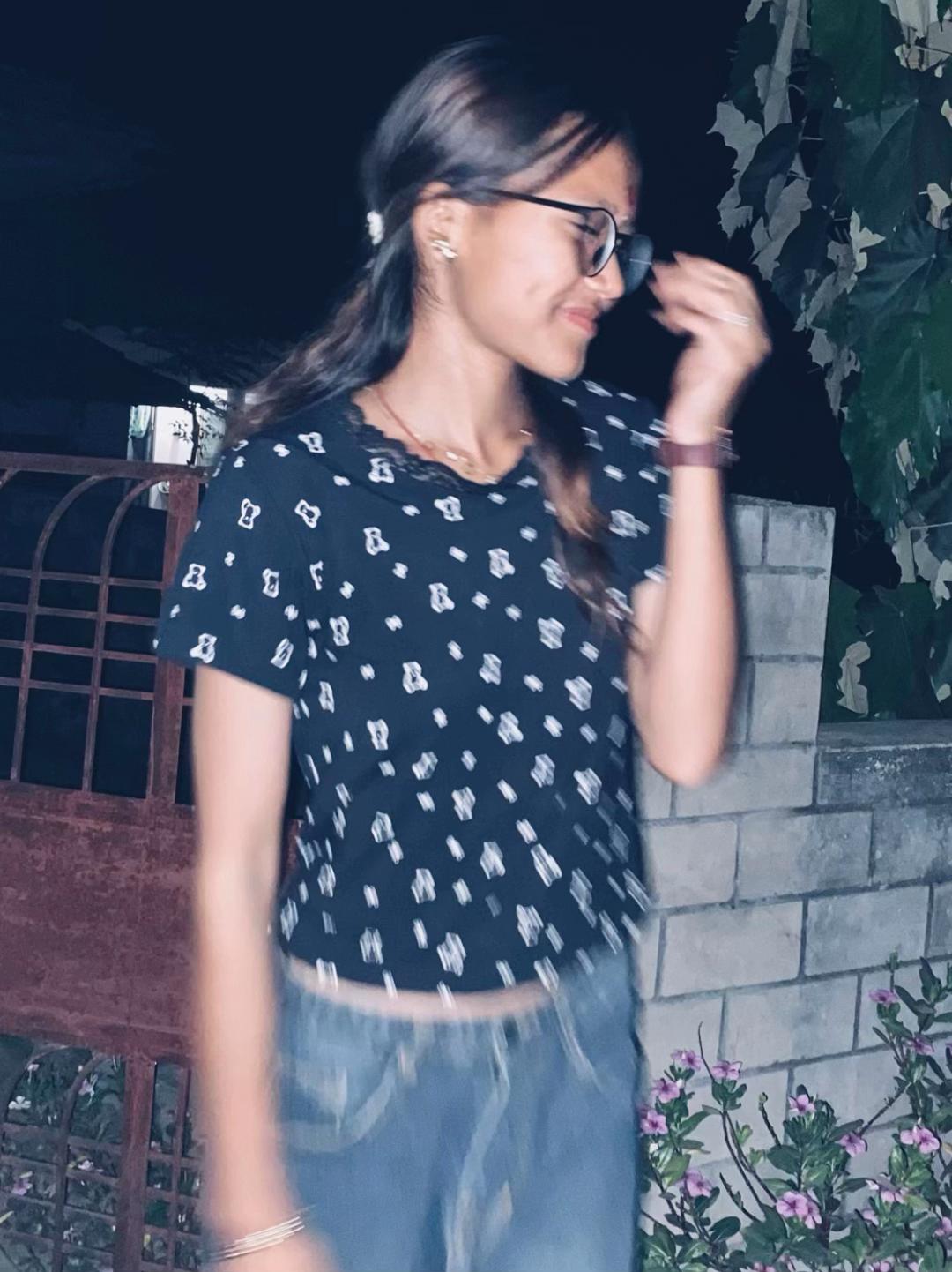 @एलिसा....🌷