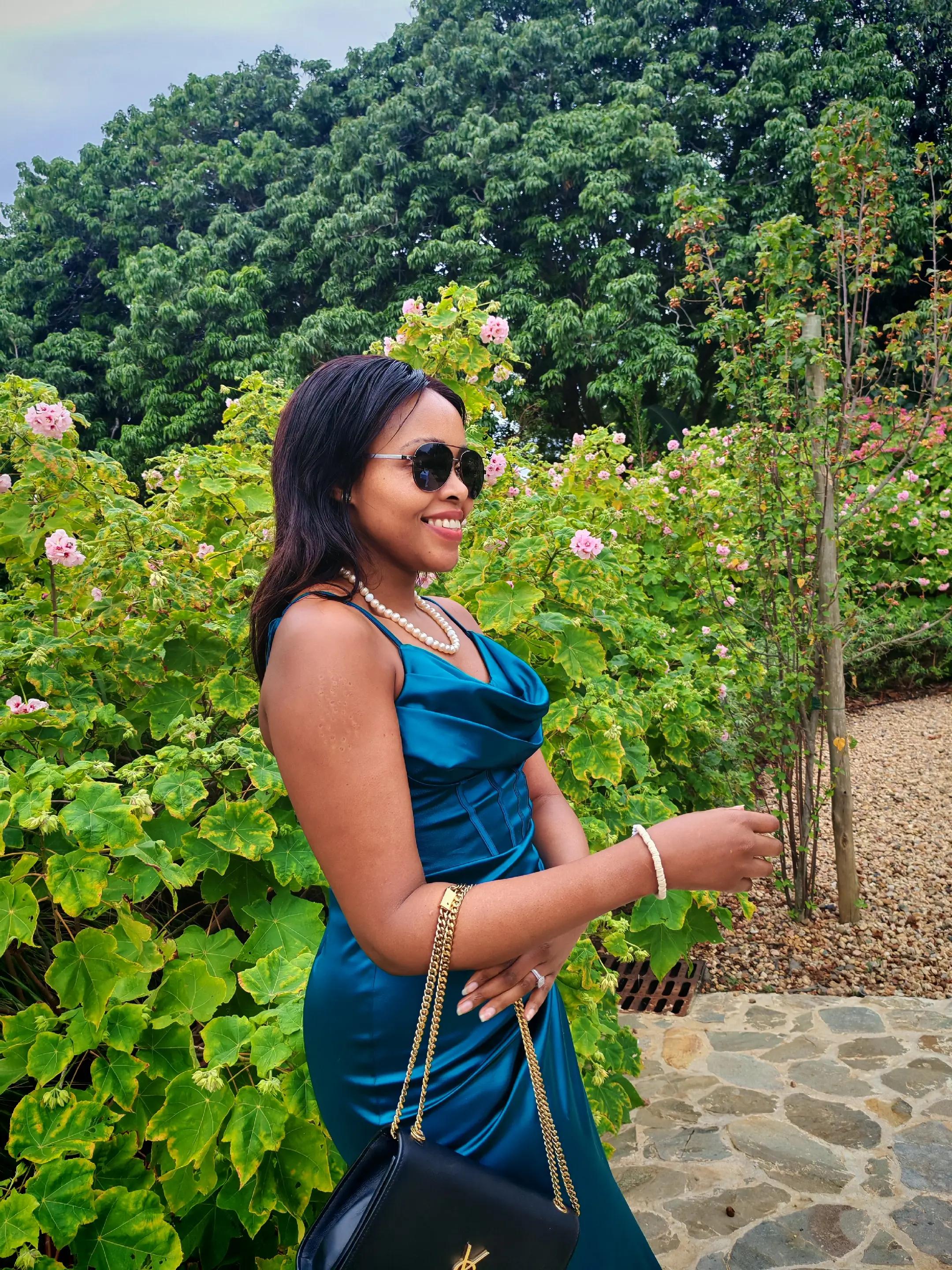@Thembakazi Tee Momoza