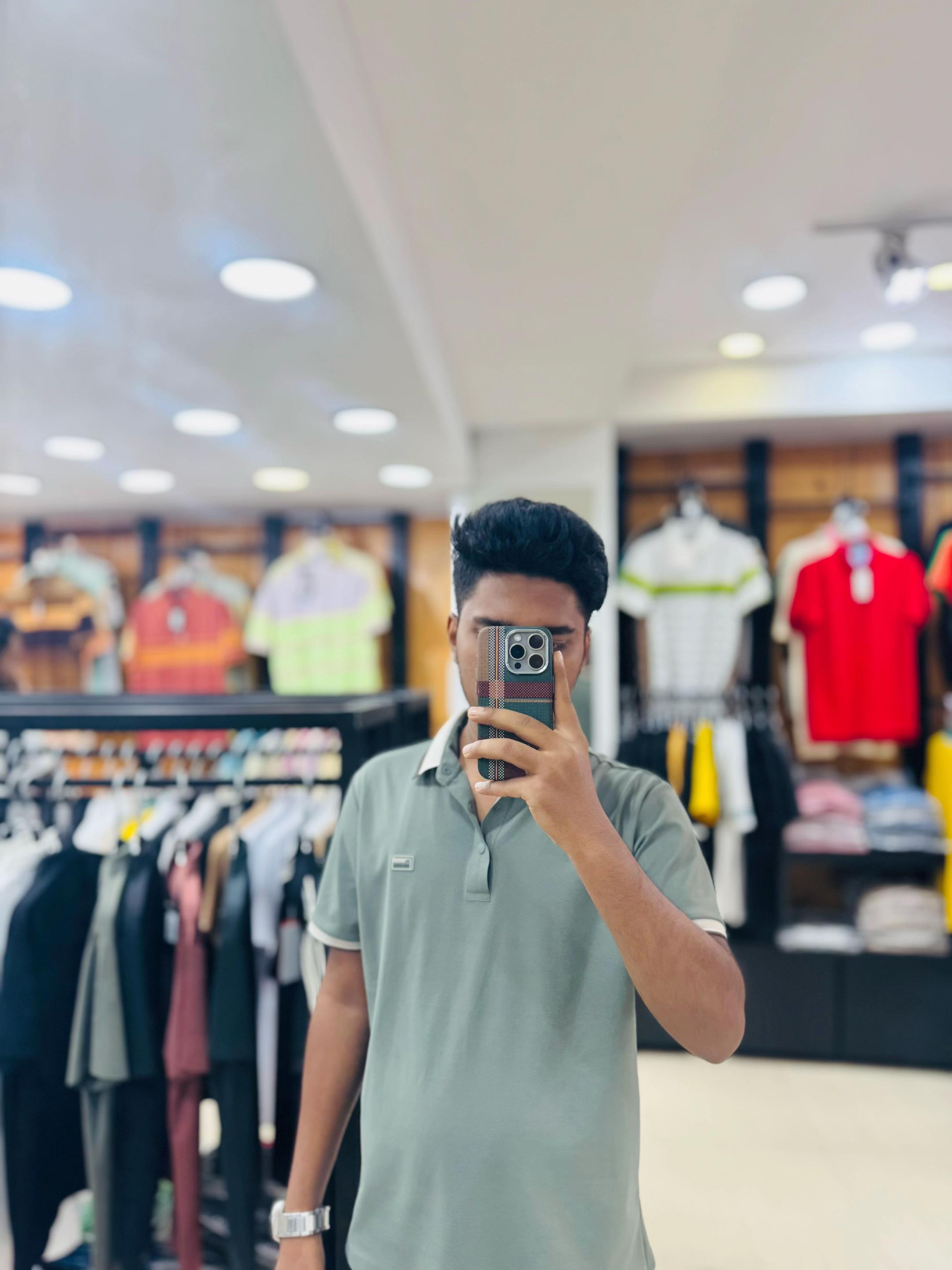 @🤷AHMED RIAYZ🤦