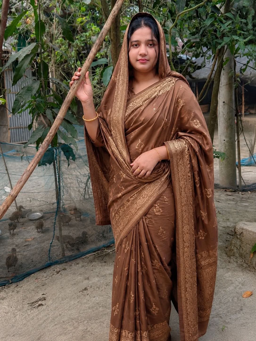 @ঔ