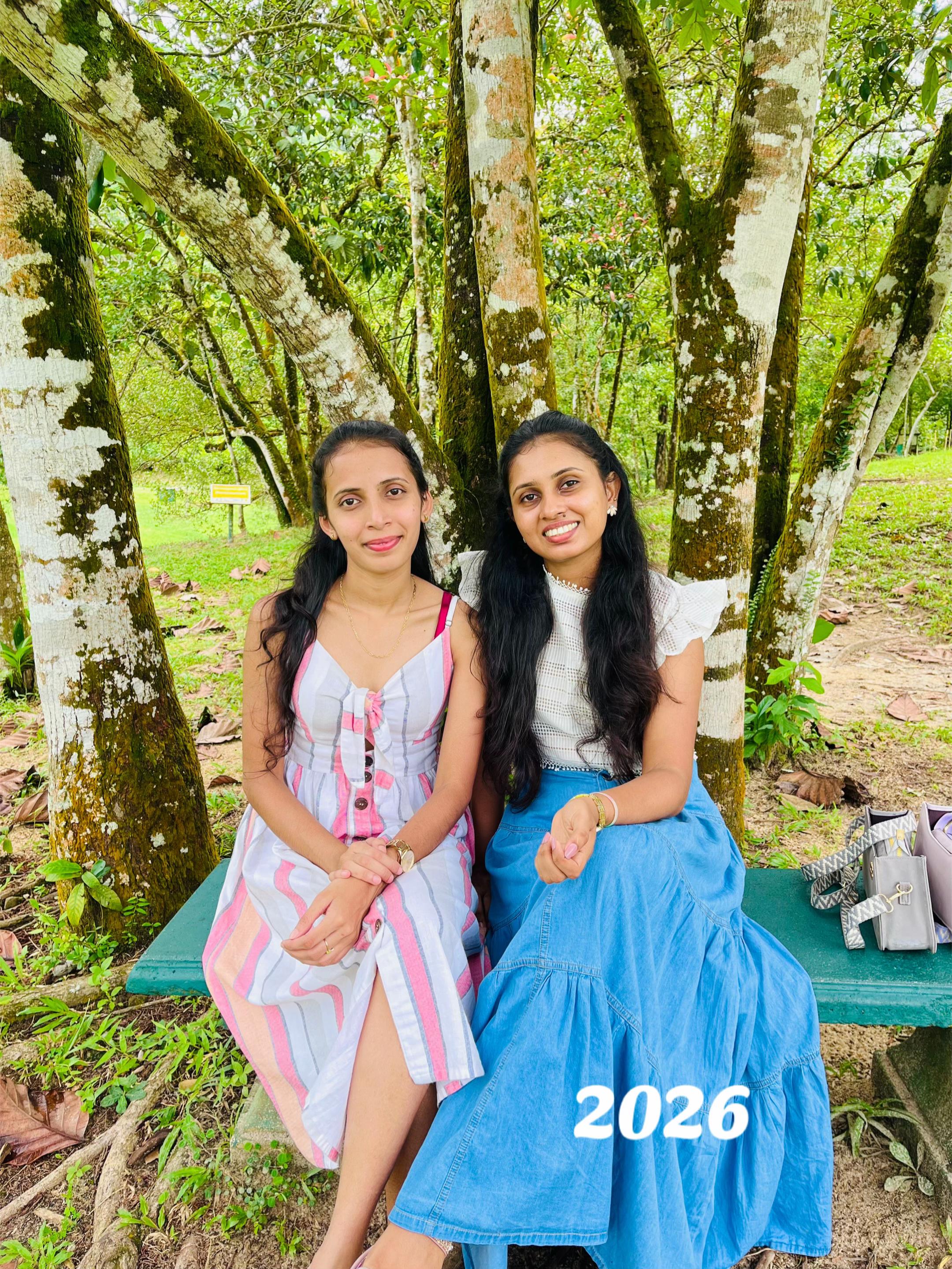 @🖤🤍 කළණි වීරරත්න 👩🏻&zwj;🎓&hearts;️