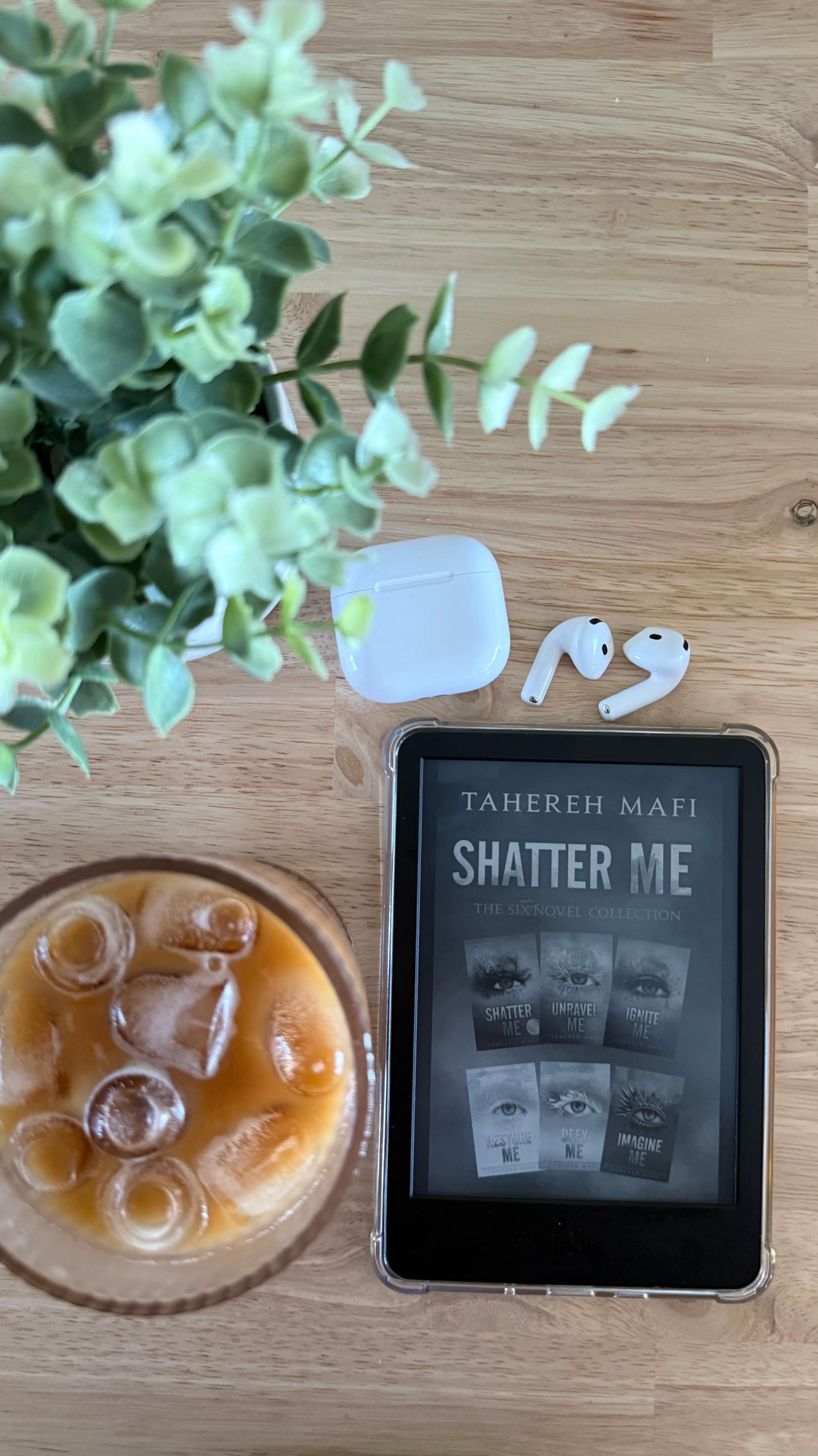 @Shareeya 📚🎧Reads 🇨🇦