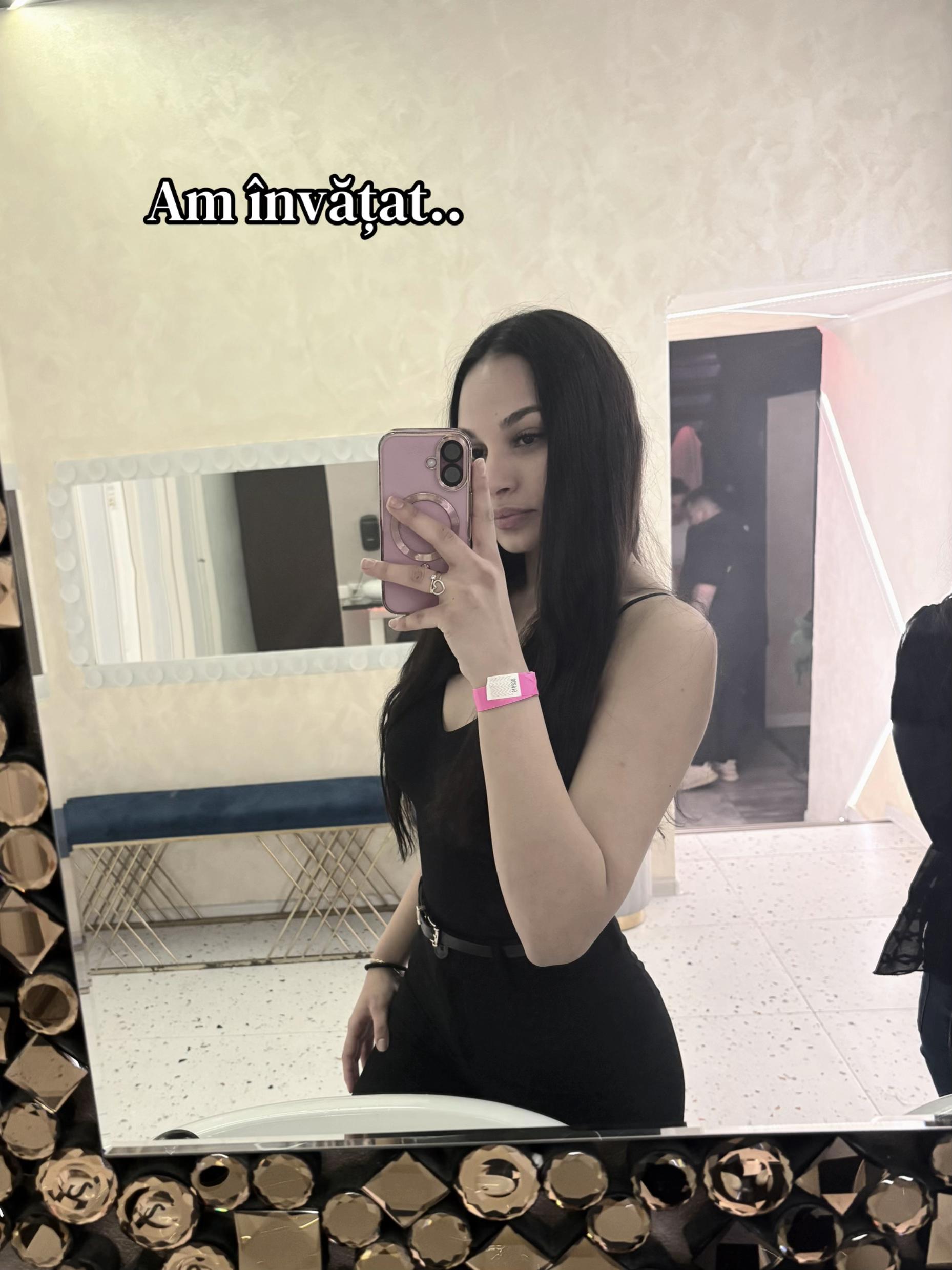@_K.r.i.s.s_