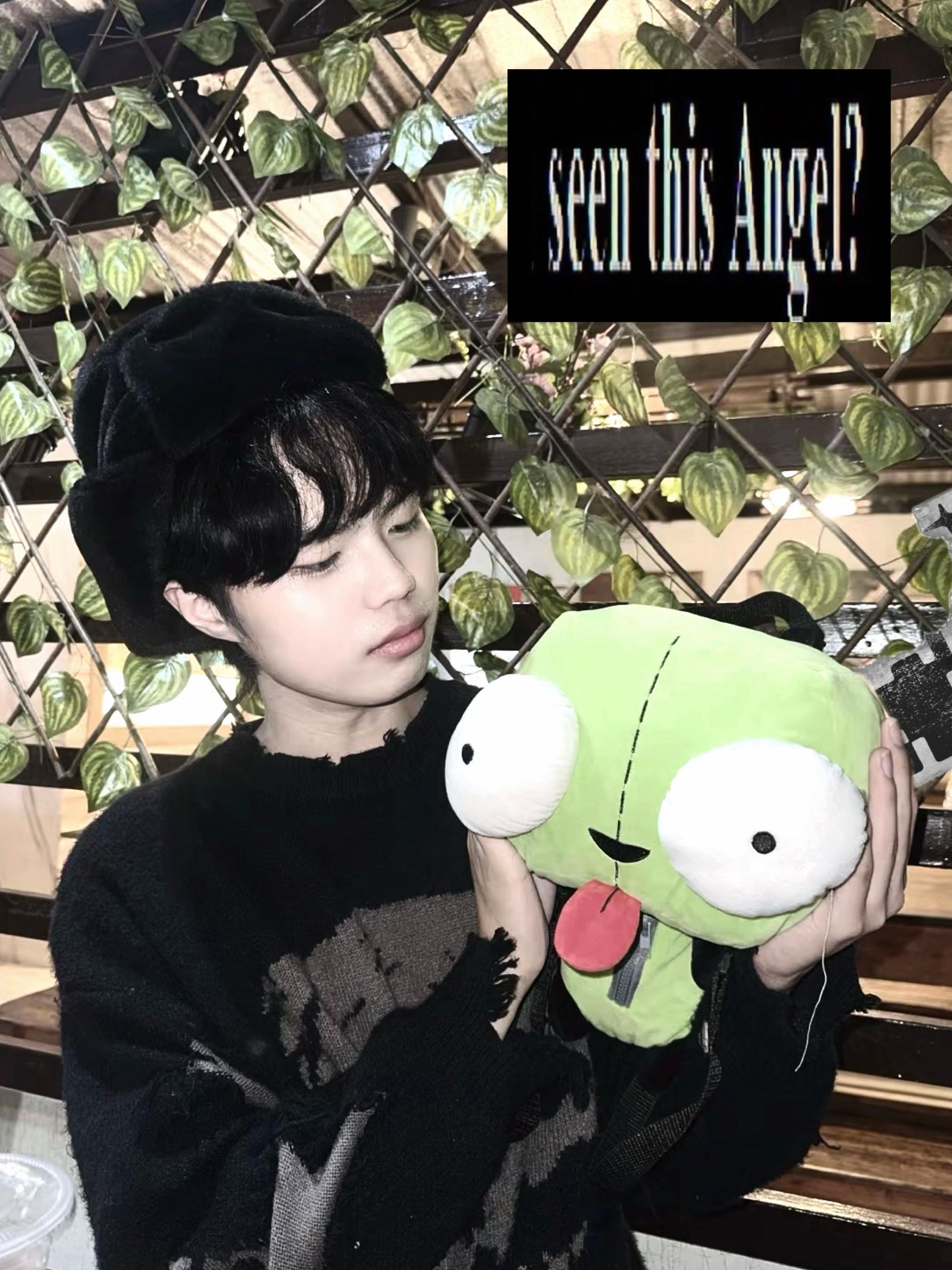@void 🕸️🦇