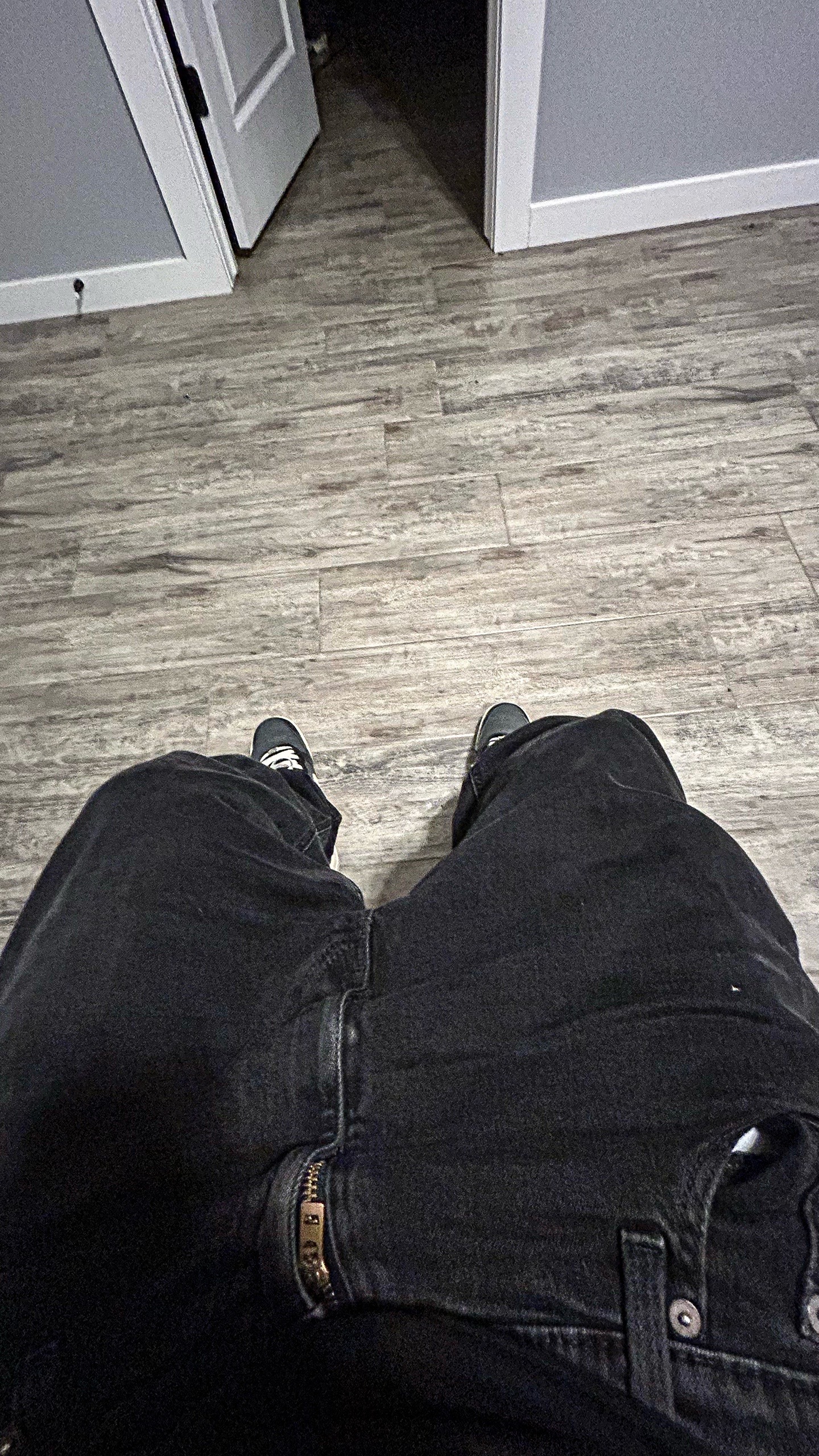 @️