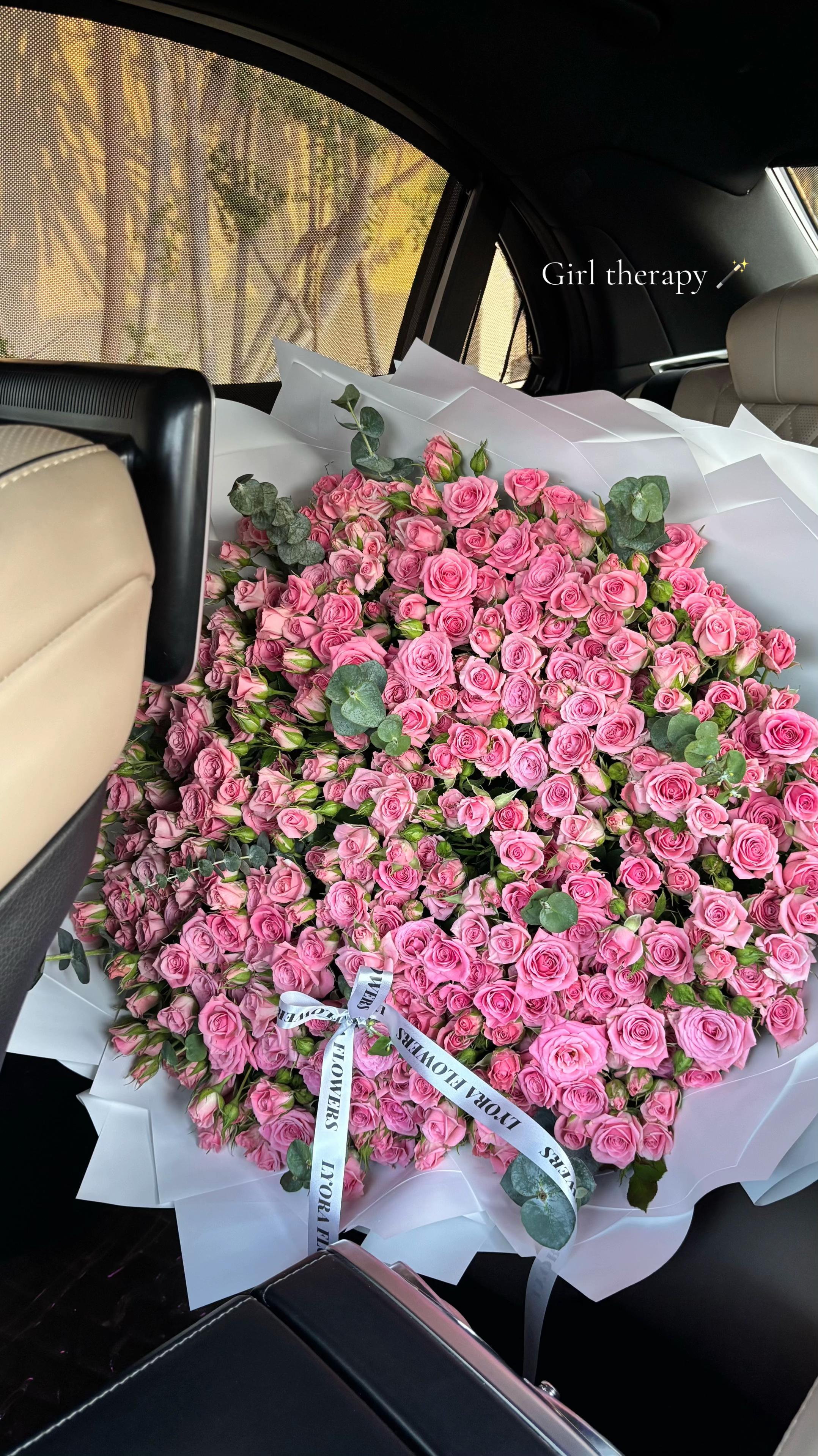 @LYORA FLOWERS | ليورا