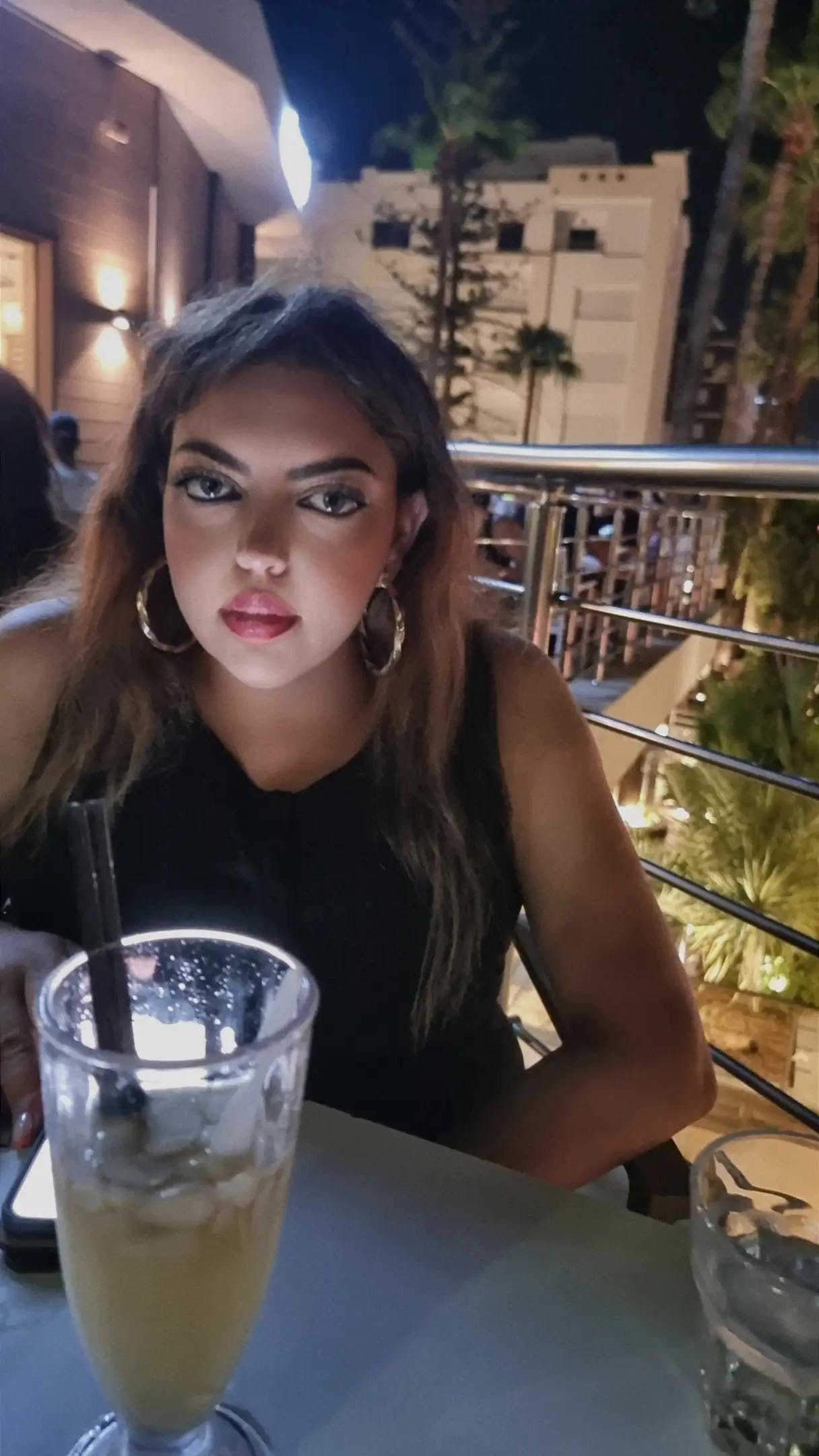 @MO