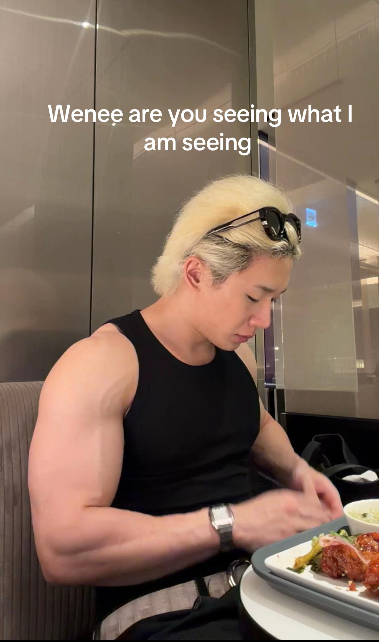 @kpop_wenee