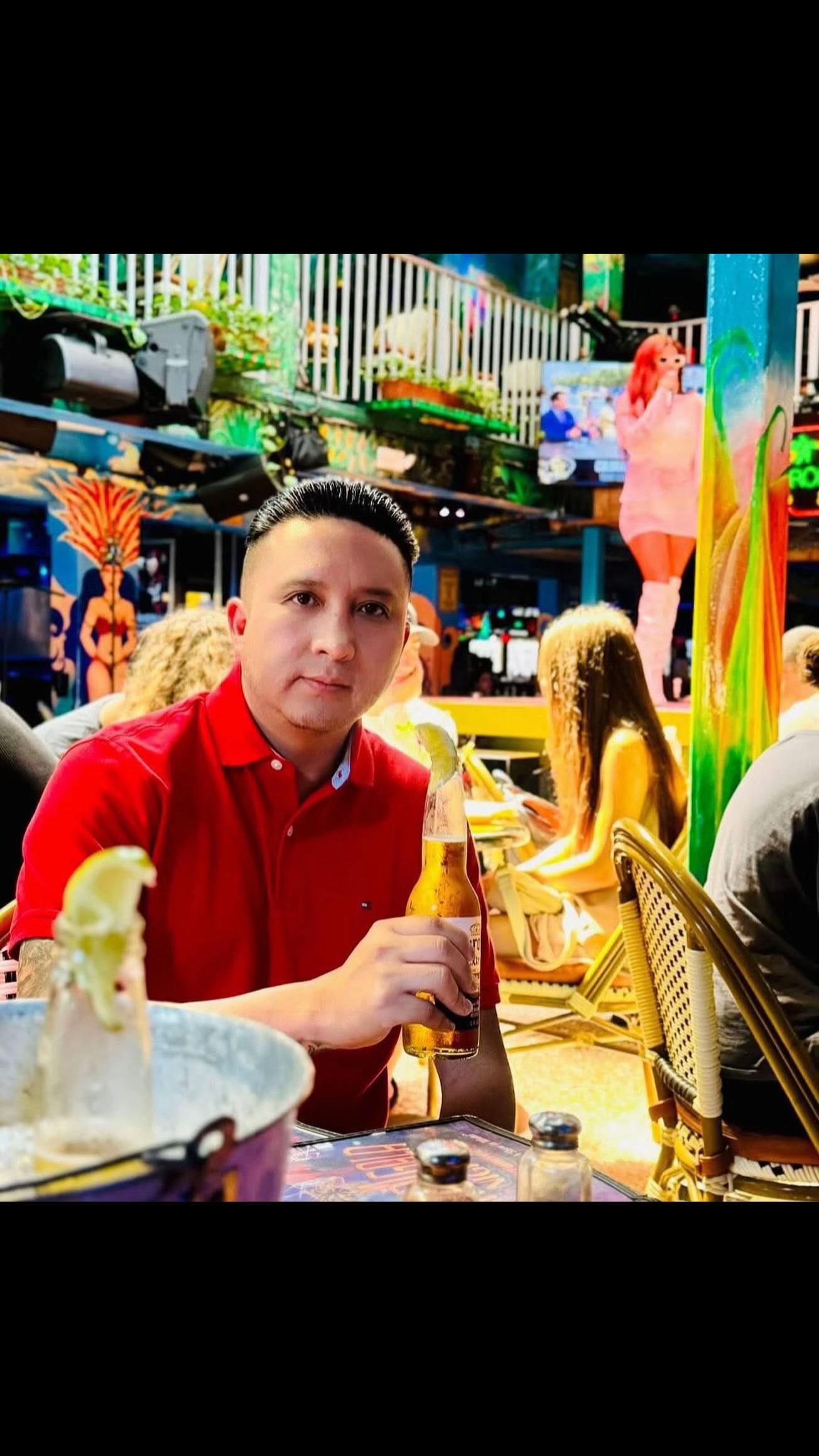 @Xavier&ensp;Barona&ensp;Gonz&aacute;lez
