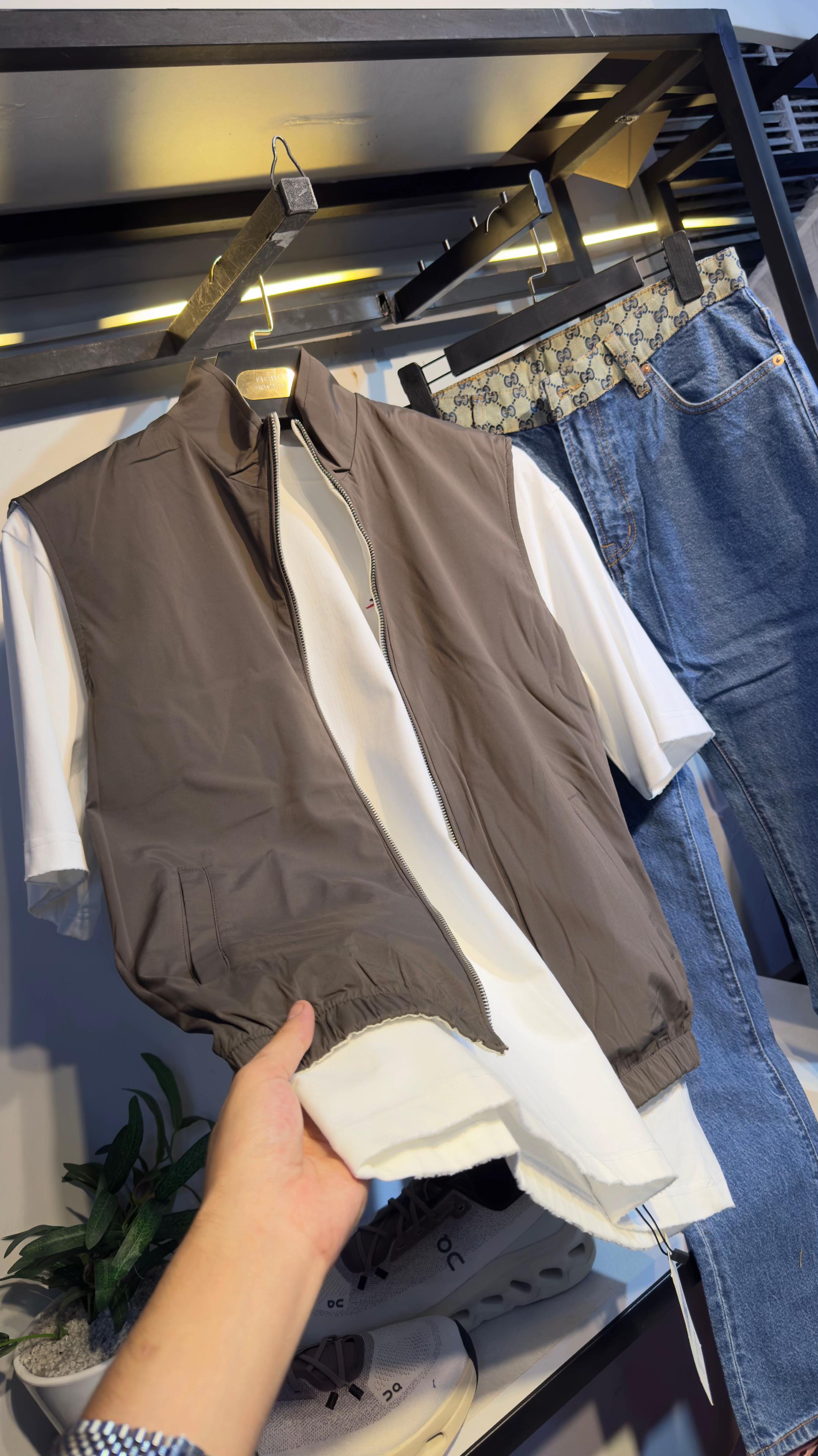 @CASTELLO🛍️