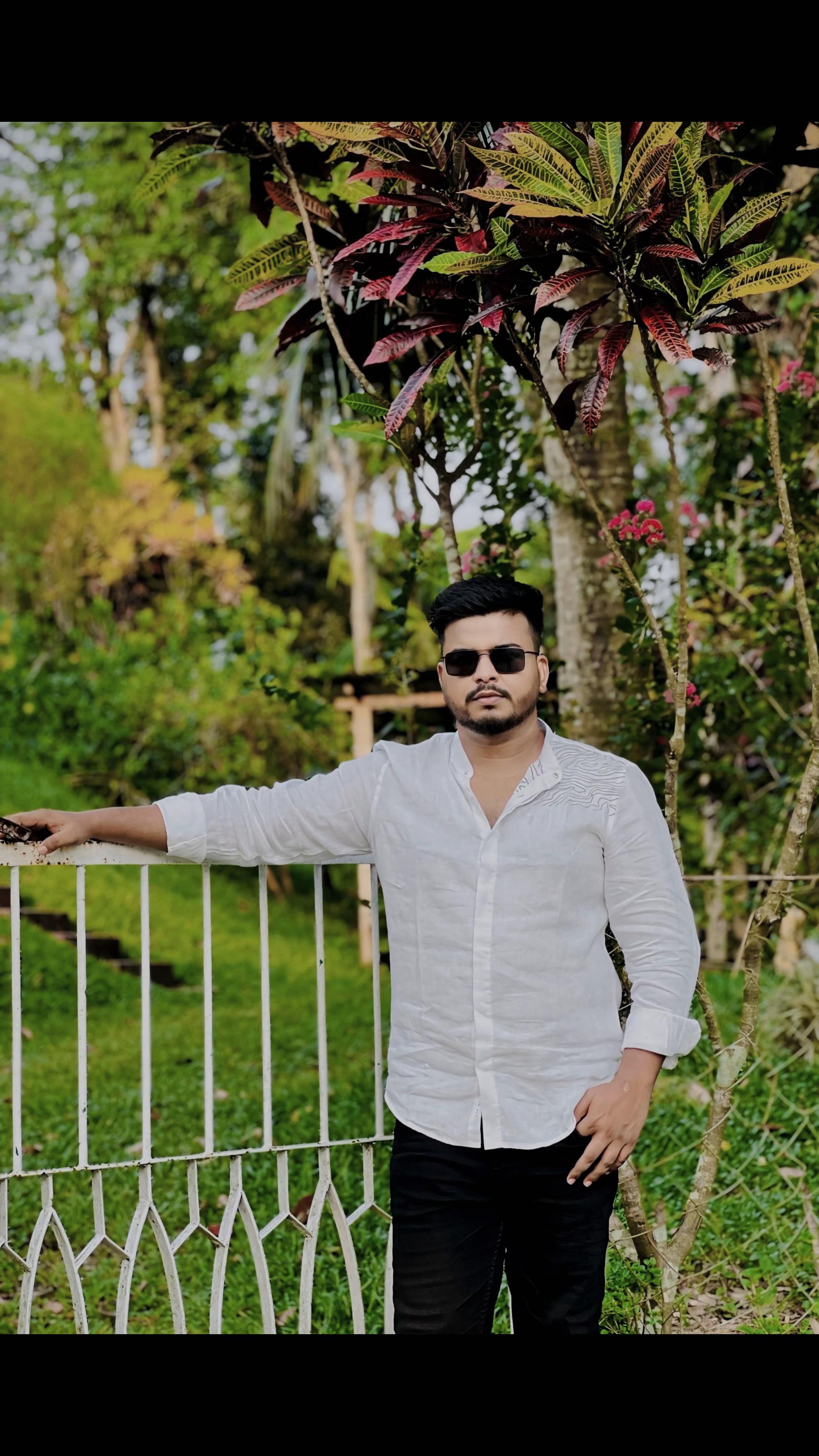 @Sayeed LiveđĢ