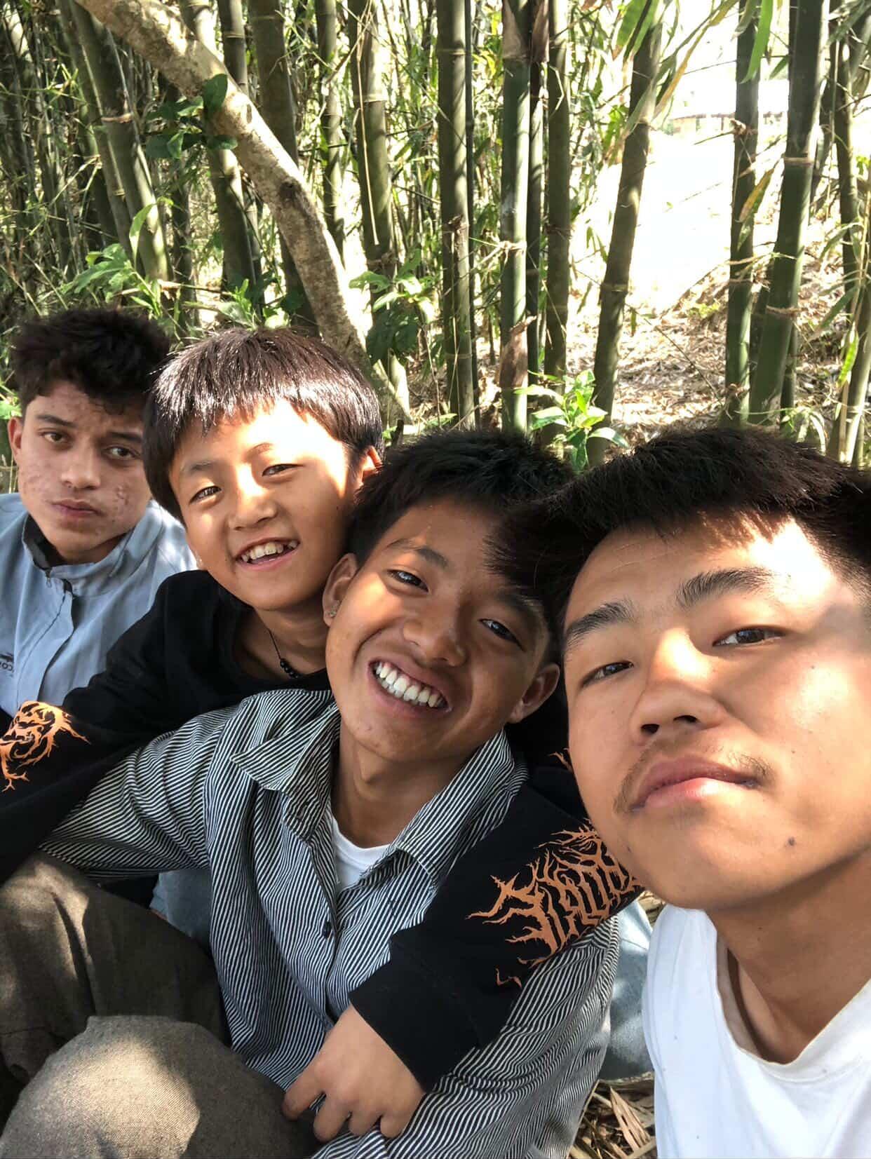 @Raj xettri🧿✝️