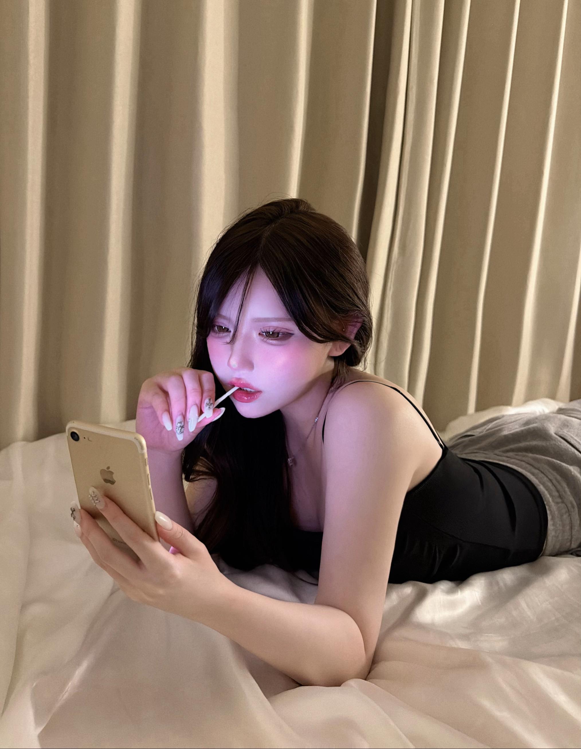 @hana