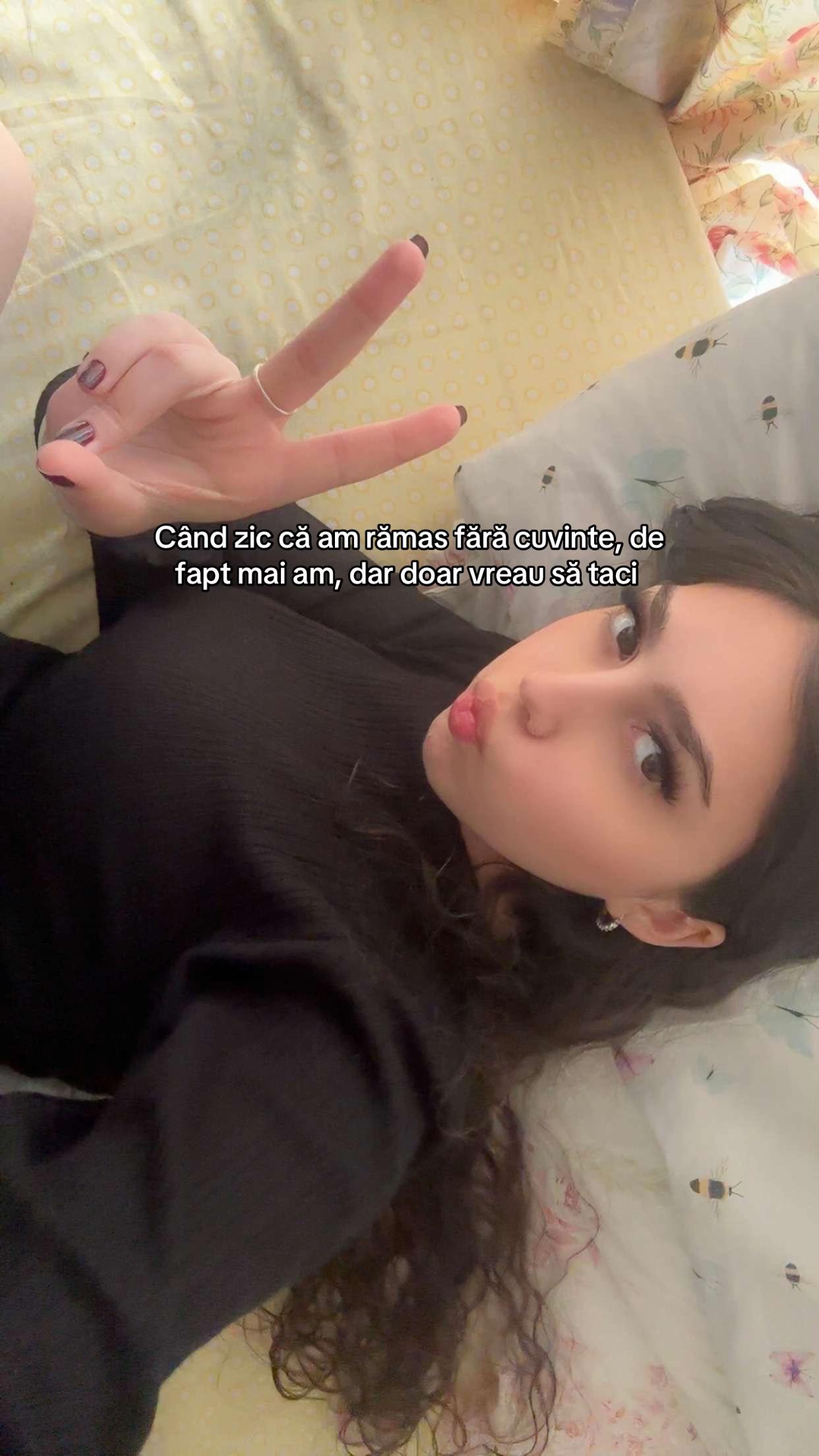 @roxii.