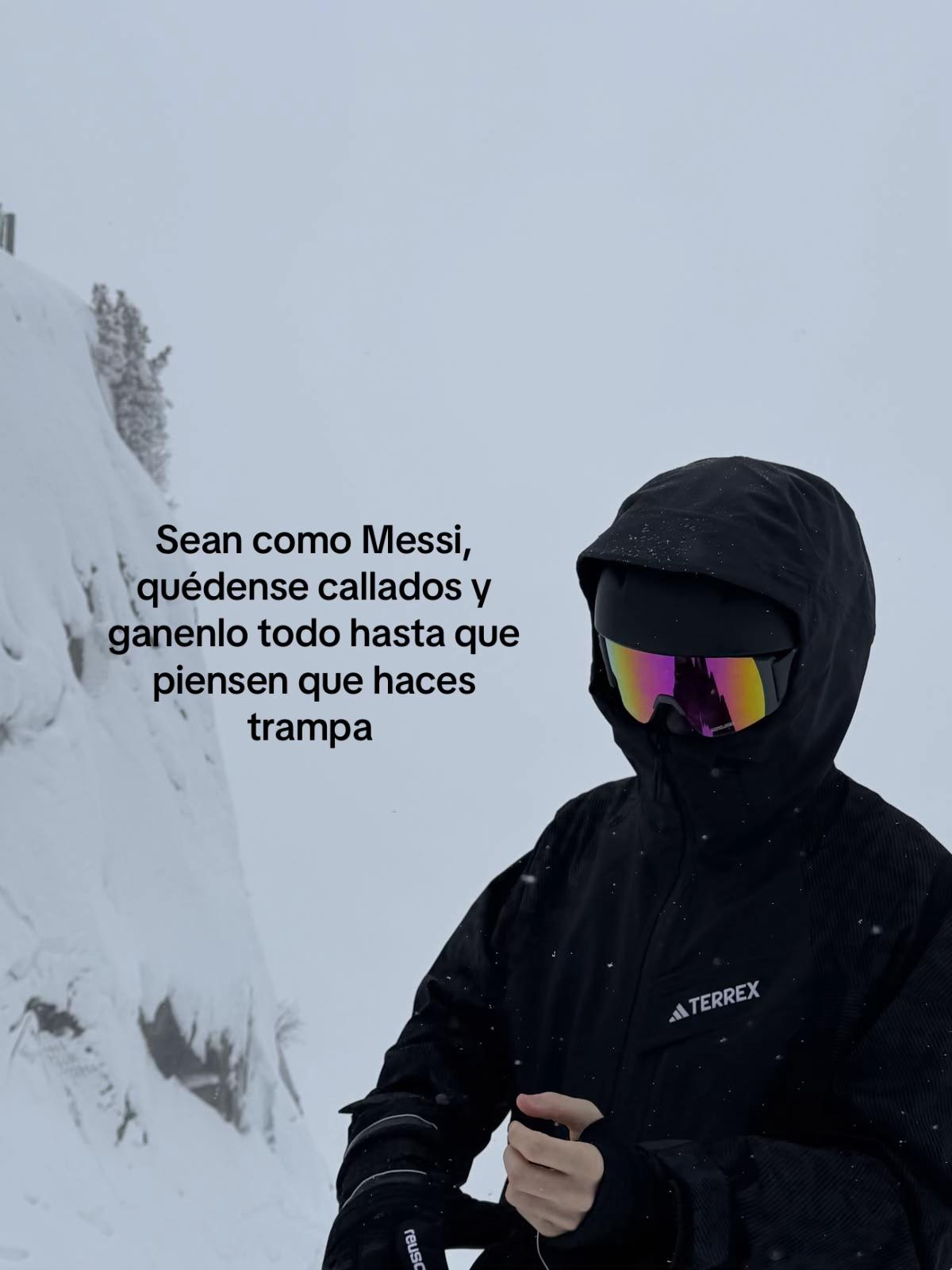 @&Aacute;ngel_Vaz06