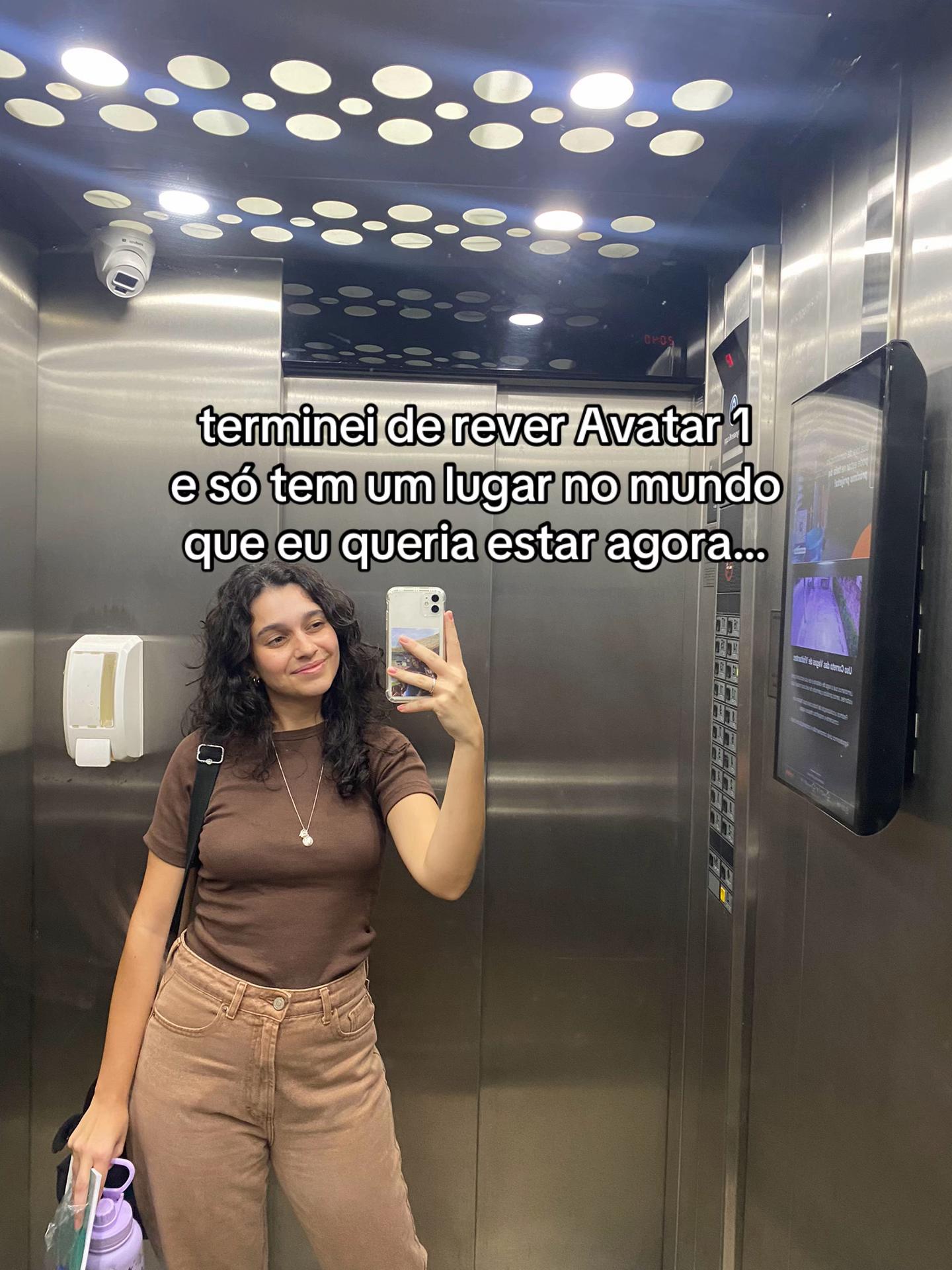 @melhoremayy