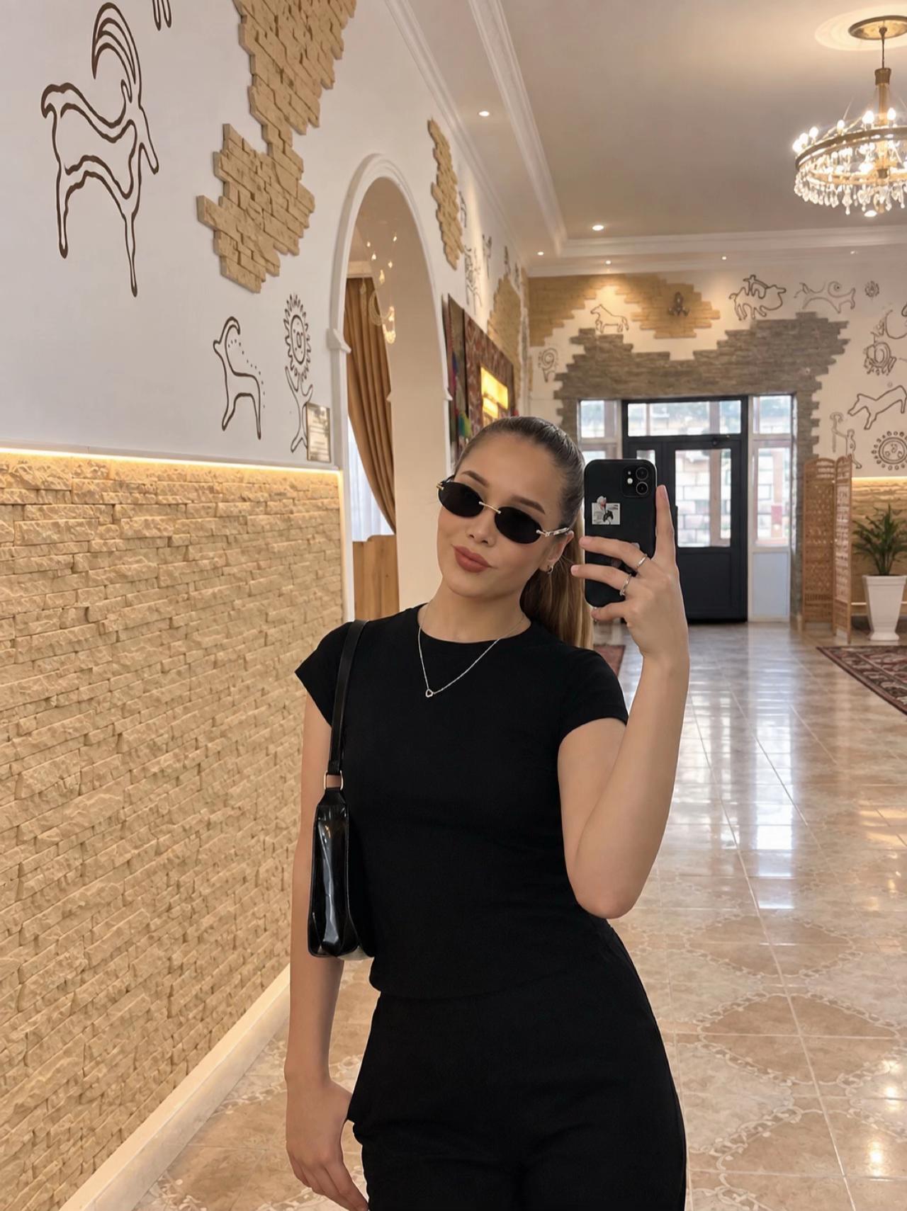 @Alinka_006