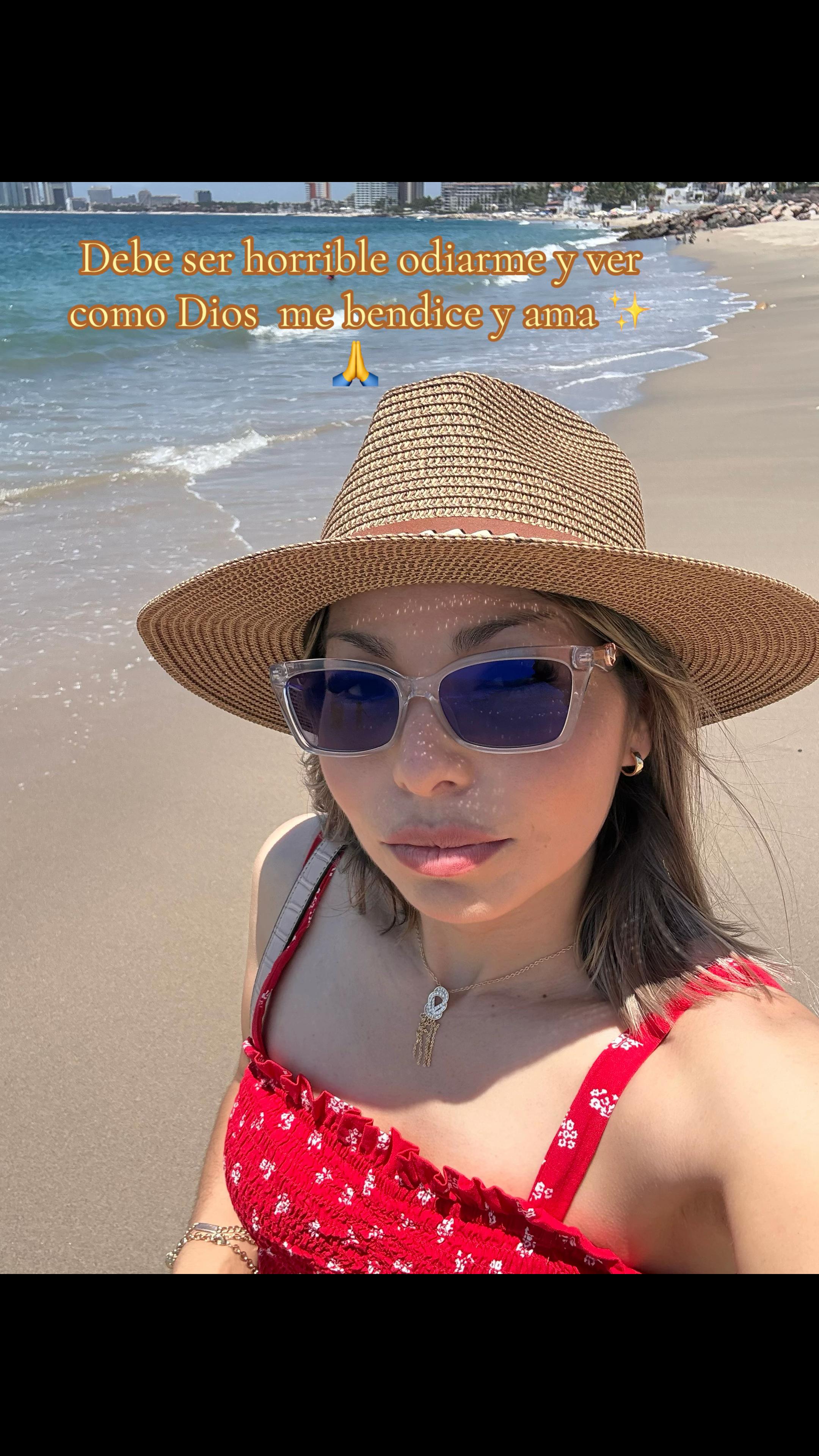 @Cindy &Aacute;lvarez