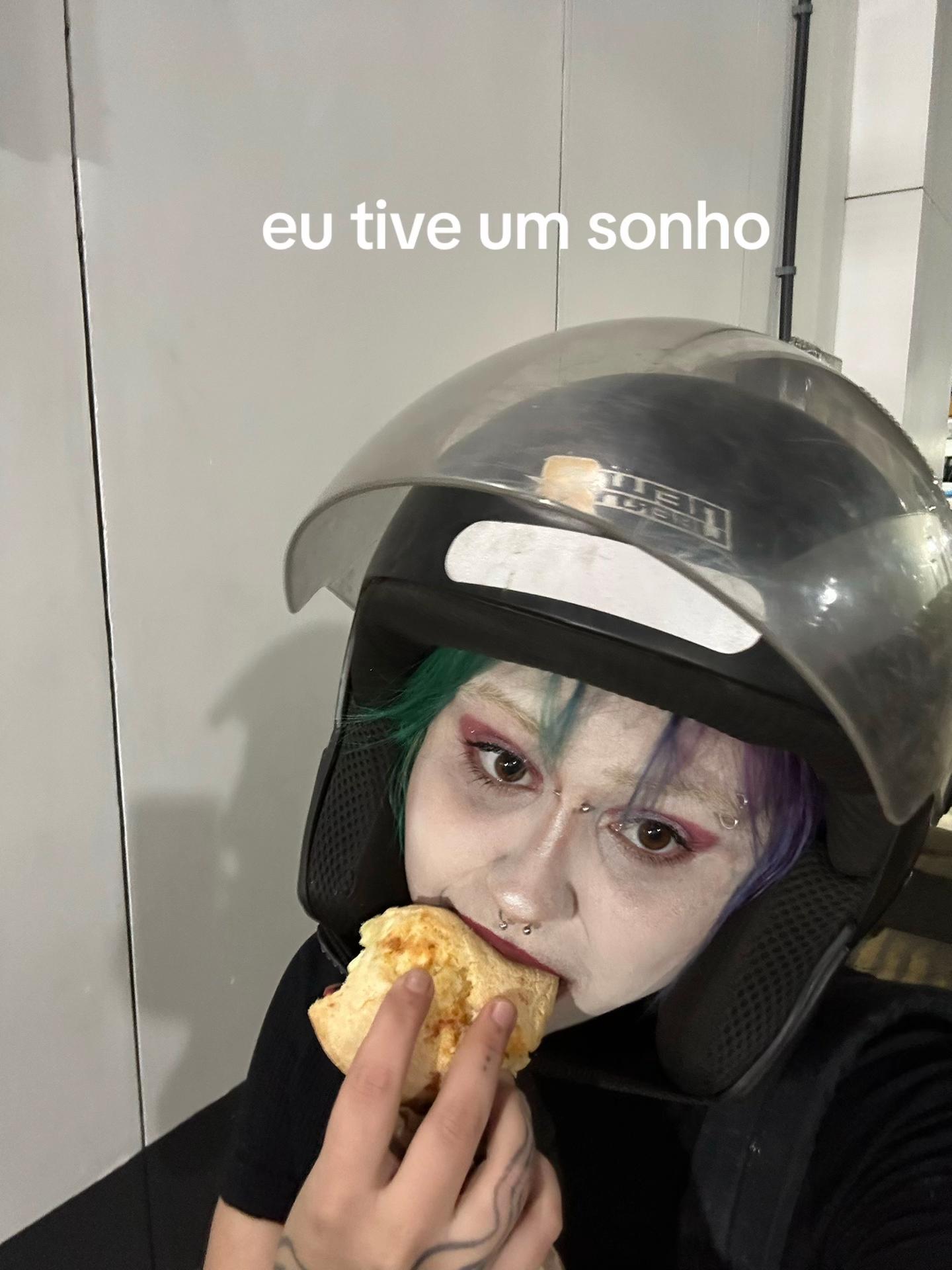 @Sophia