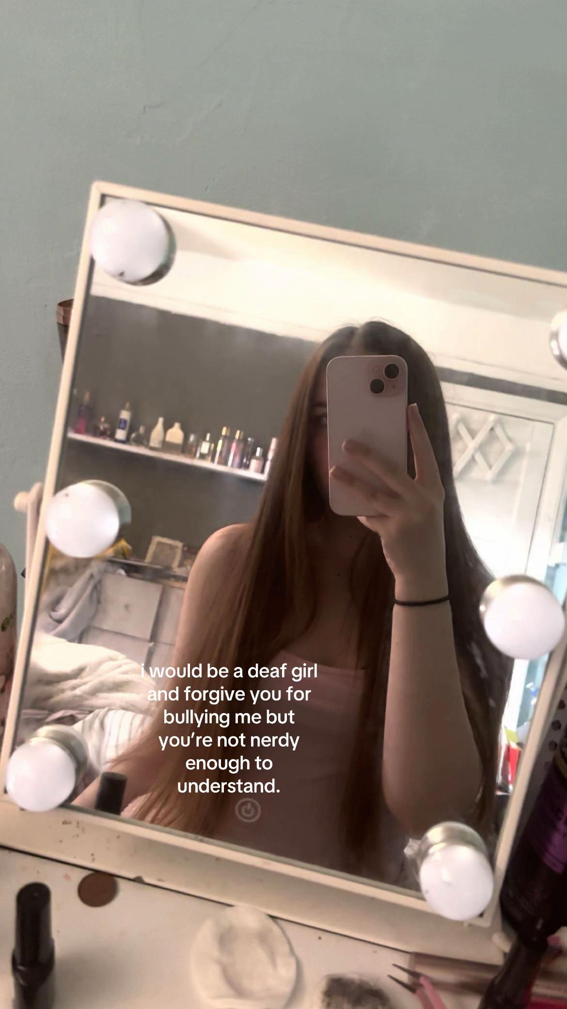 @𝐋𝐎𝐋𝐀ꨄ