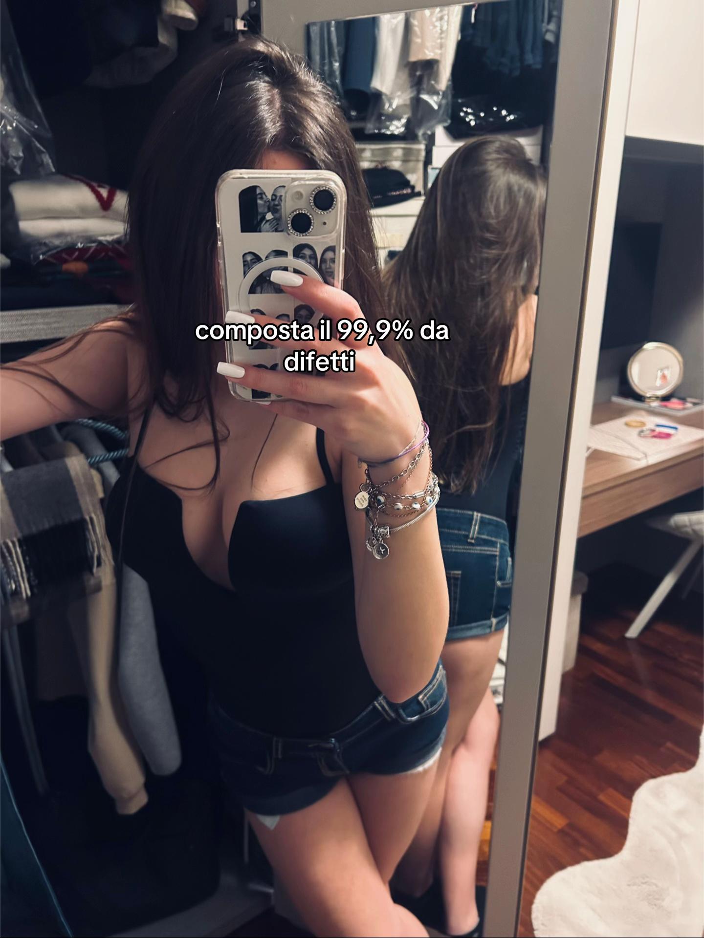 @𝟼