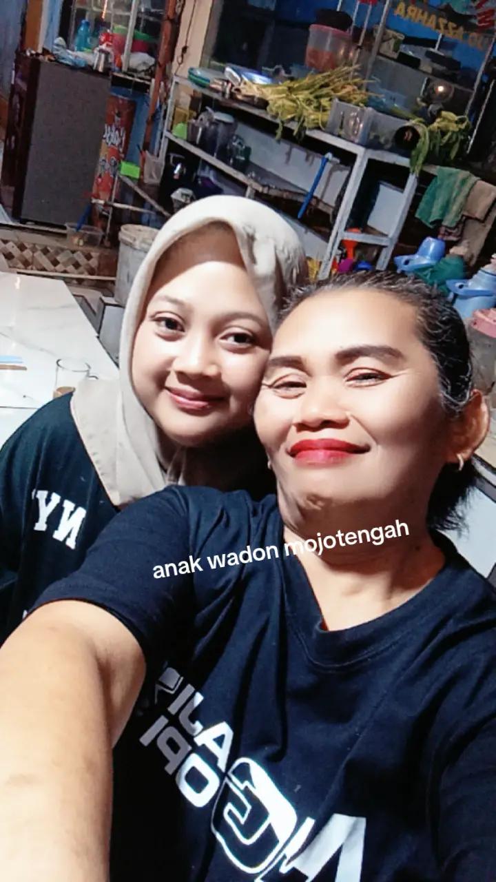 @Mak Krombong