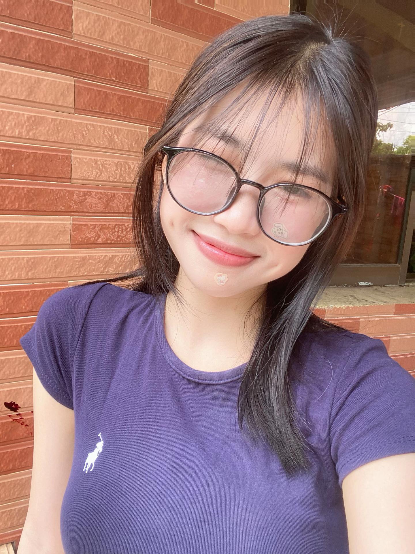 @MEYY
