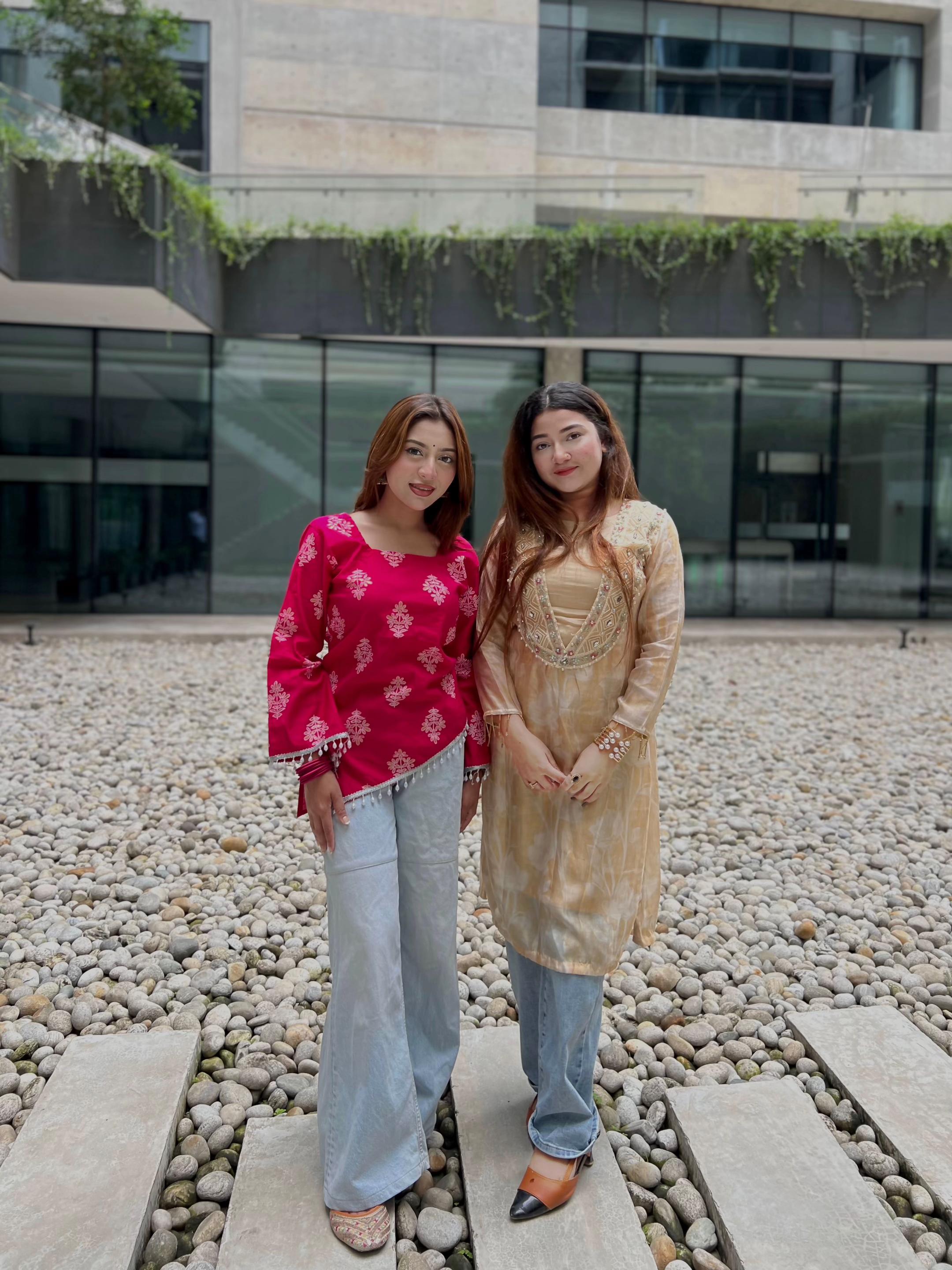 @SHILAᥫ᭡