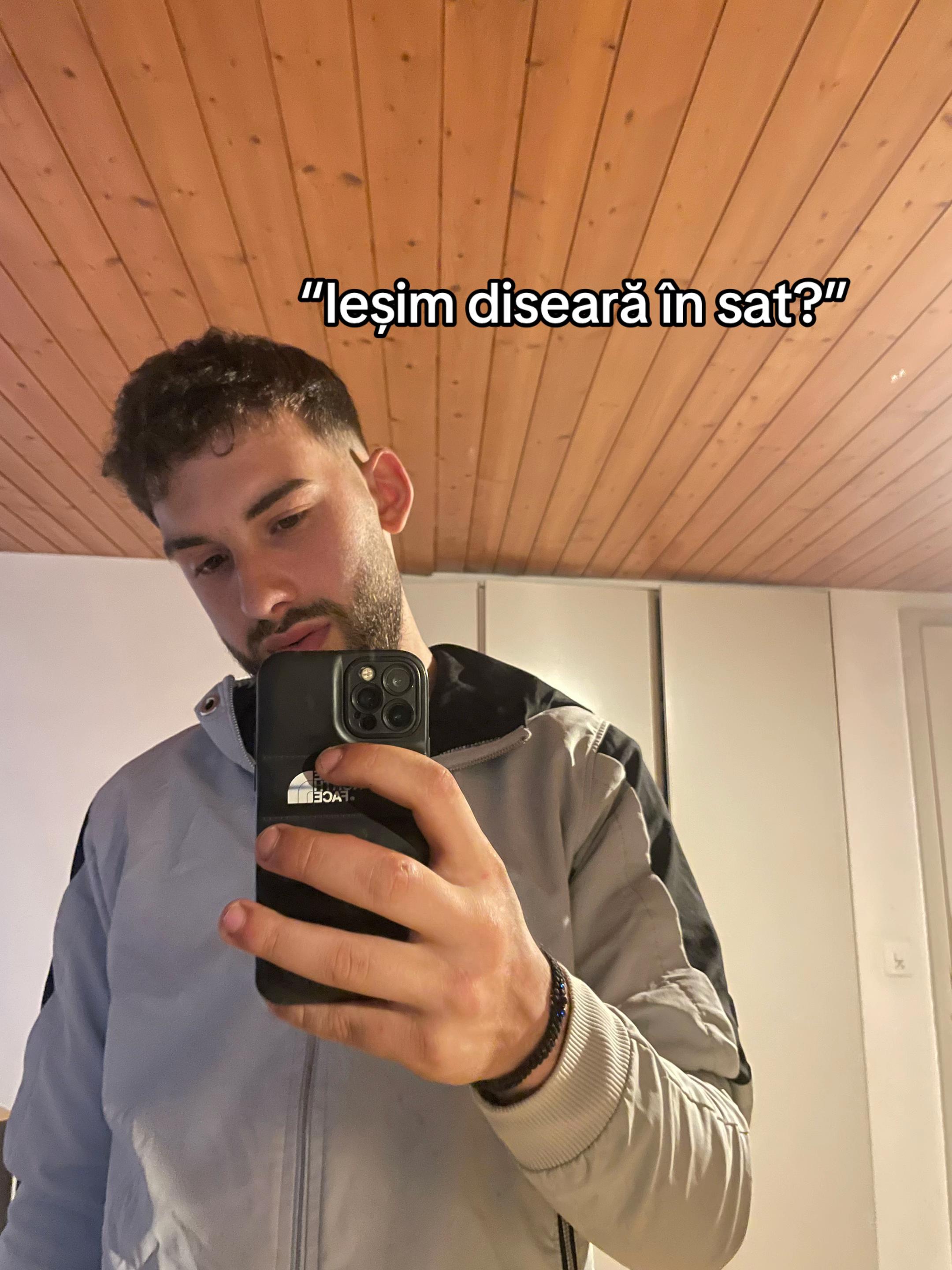 @𝐋.𝐌.𝐕