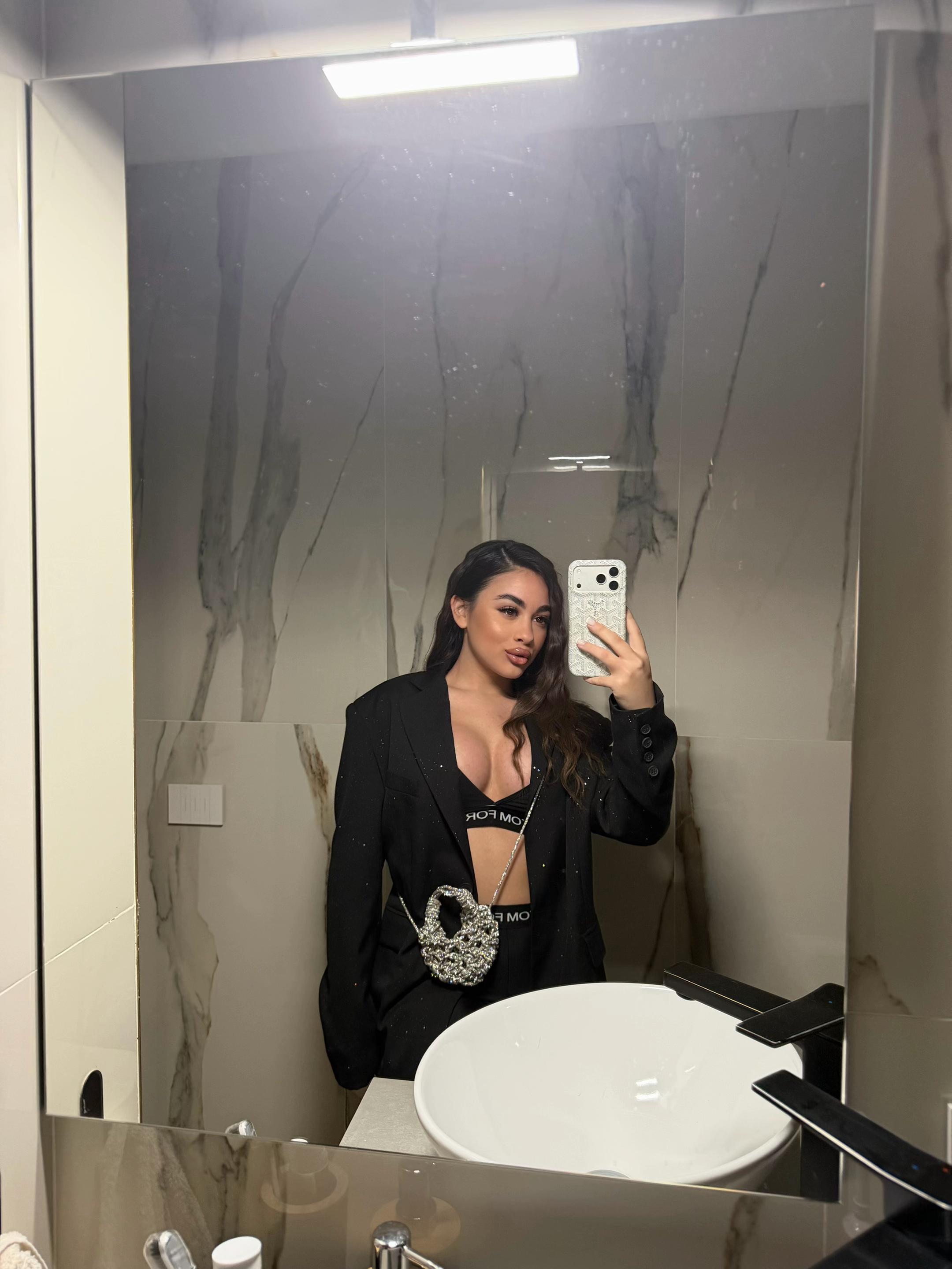 @Giulia