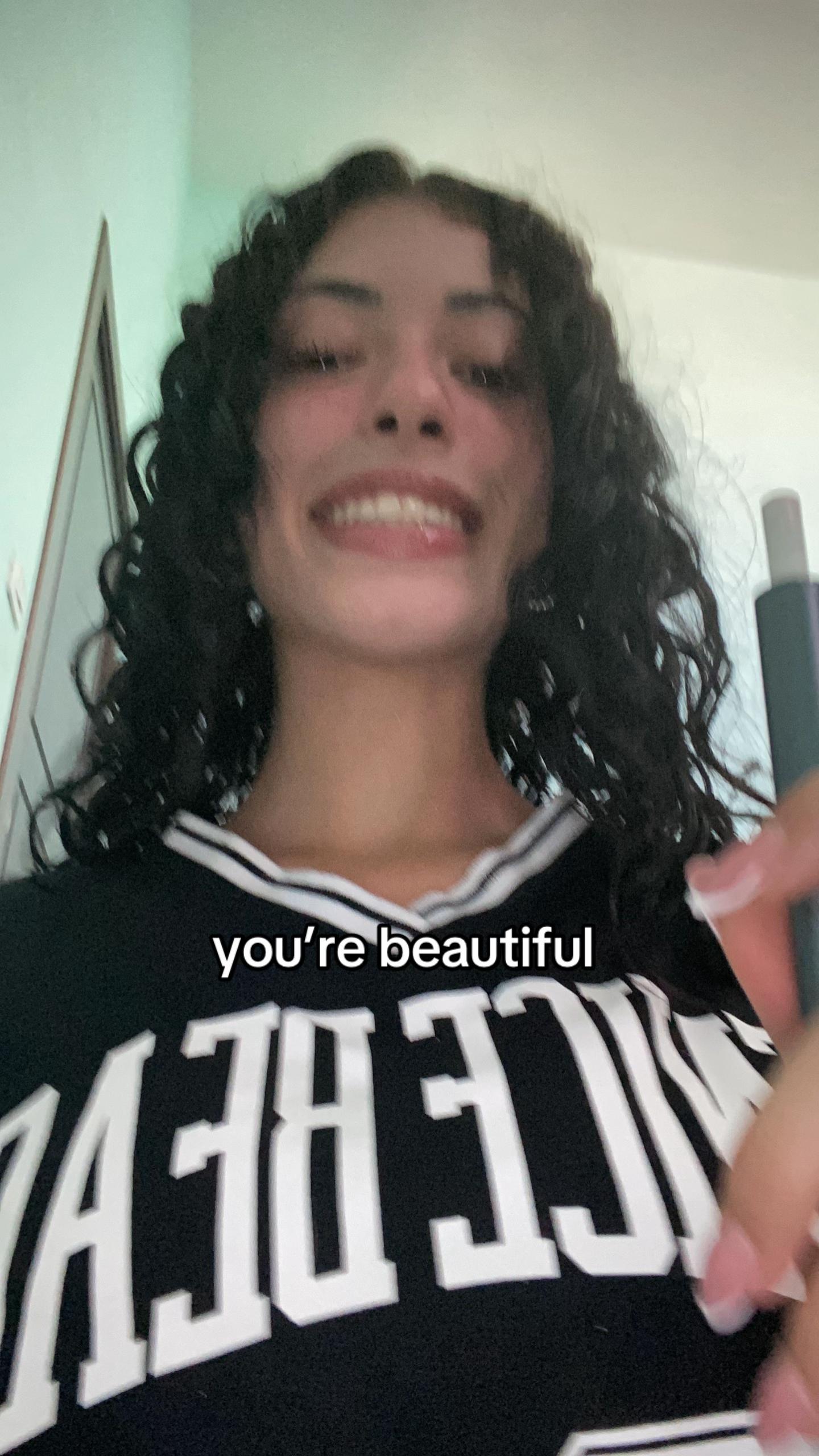 @dada⋆: ⋆˚꩜。⋆
