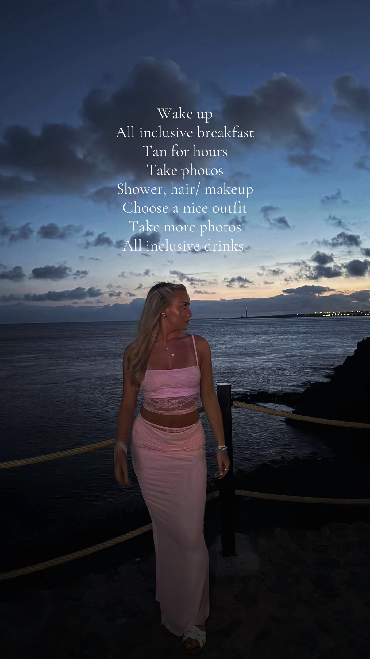 @EmmaMofficial