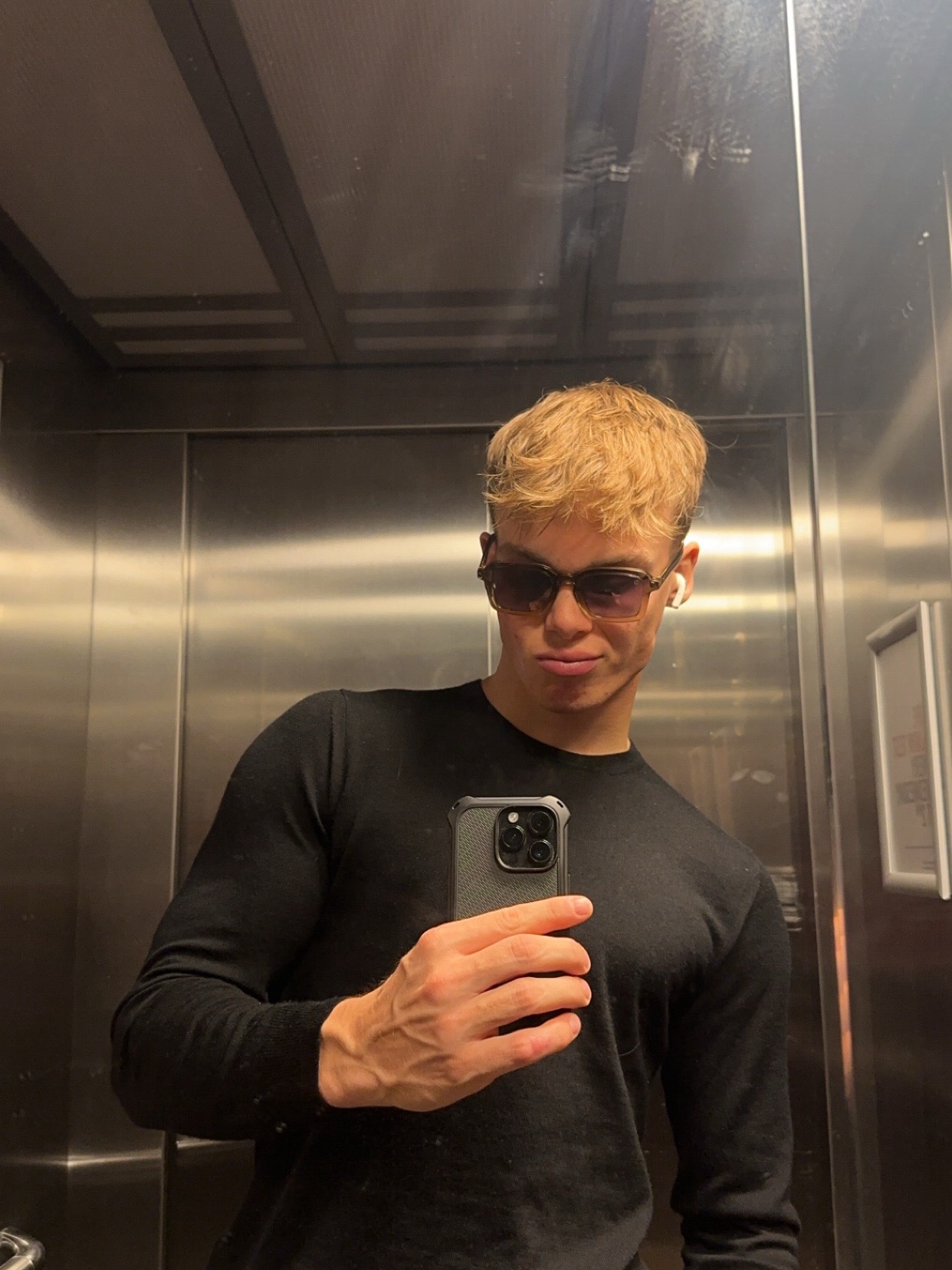 @Chrissu