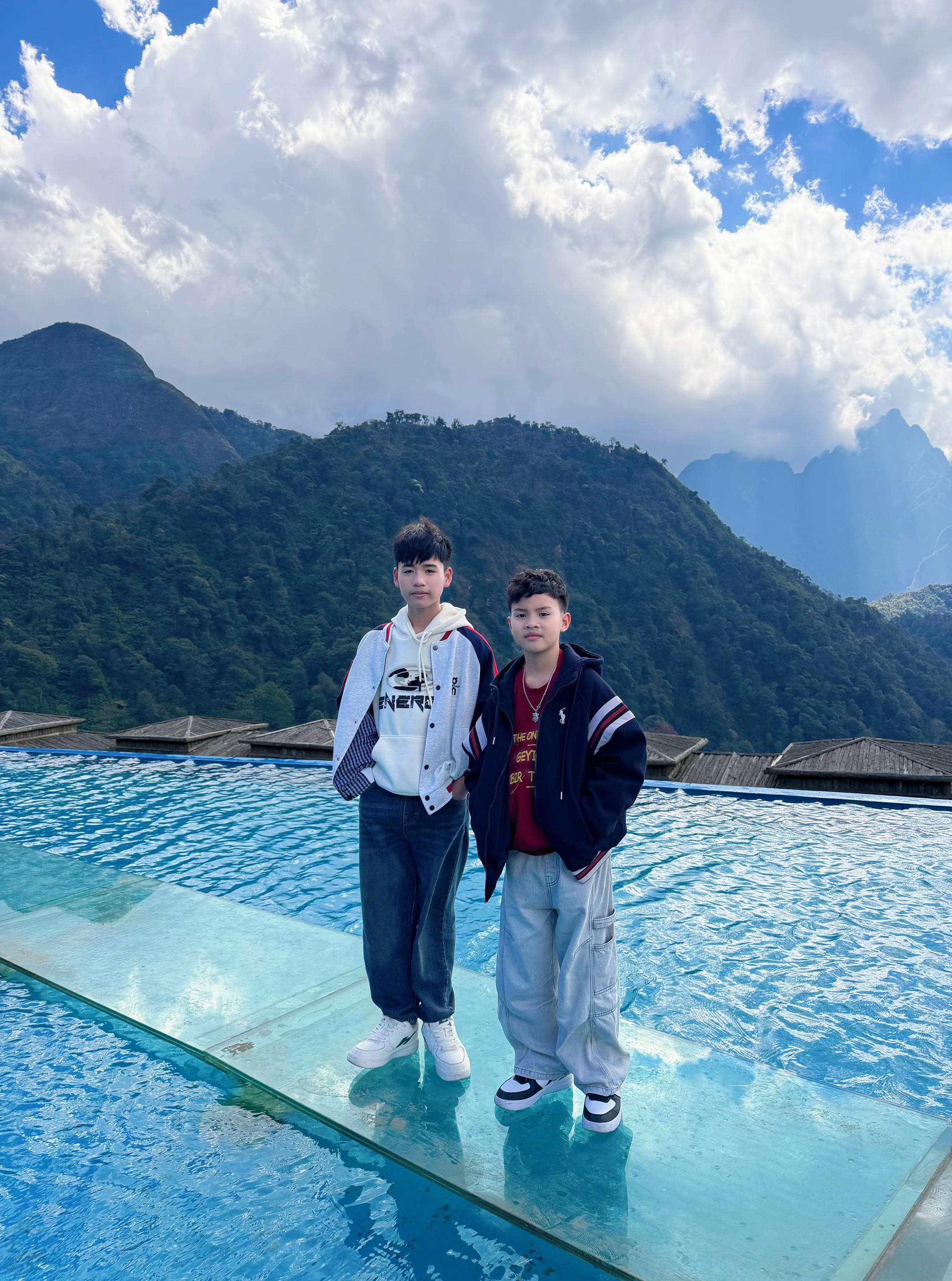 @Chị Ớt Đỏ ( MinMin TV)