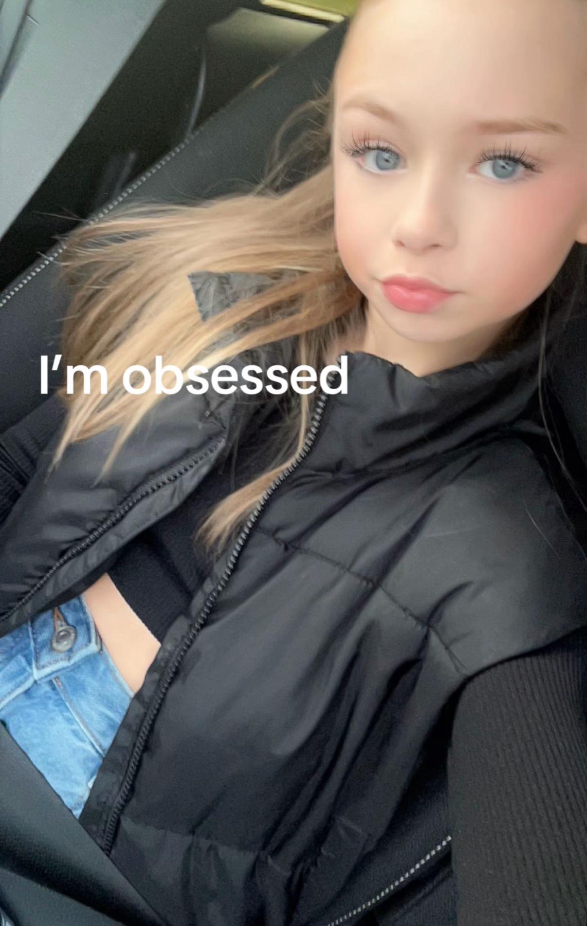 @𝘣𝘳𝘰𝘰𝘬𝘦' ꨄ