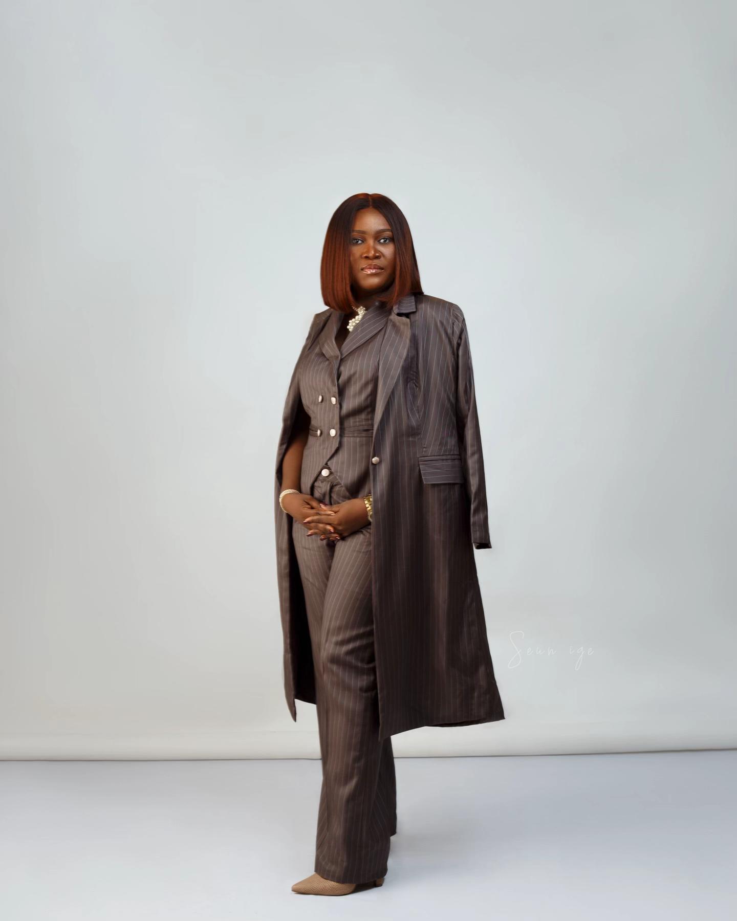 @Teebelle Fashion School
