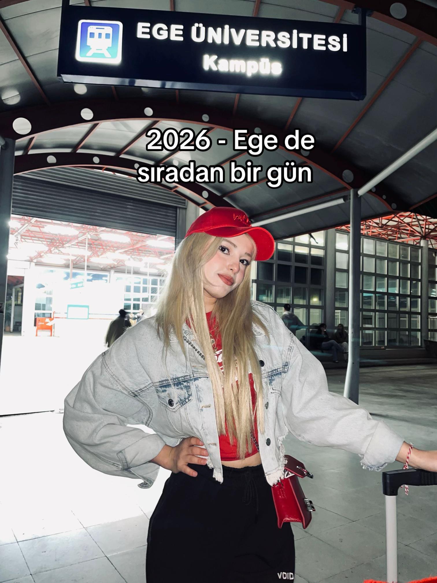 @nur 🪬🪩