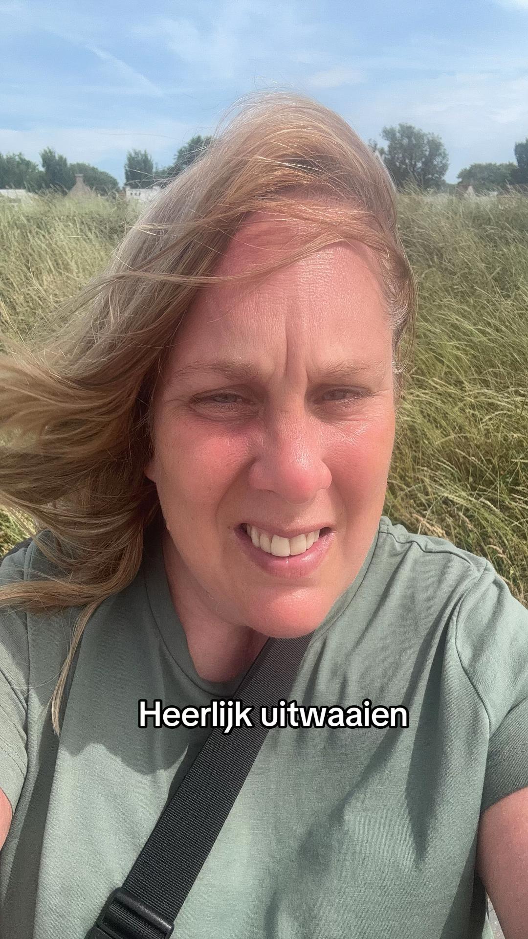 @Op weg naar de rolstoelbus