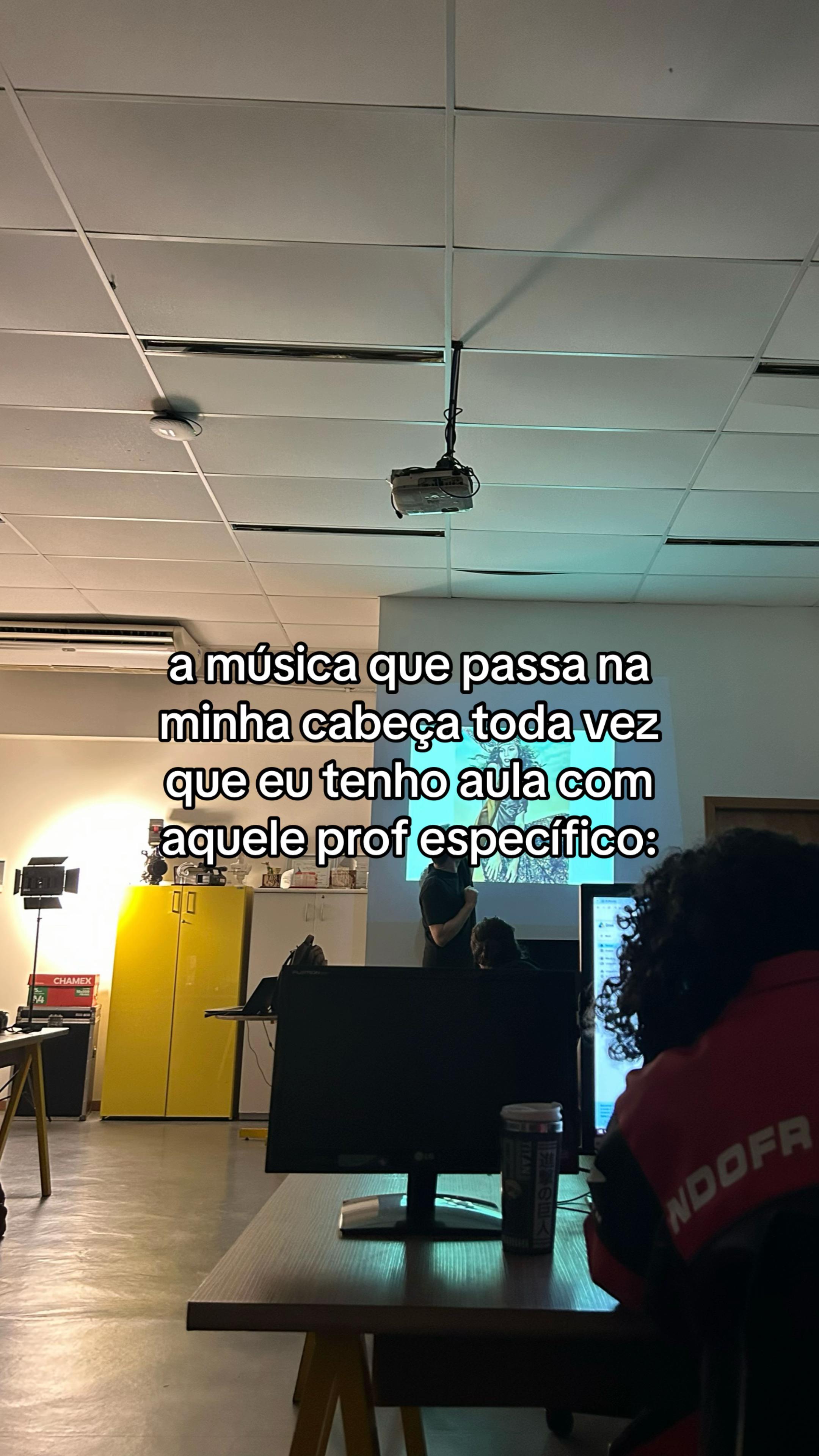 @Twitterpessoal🤹