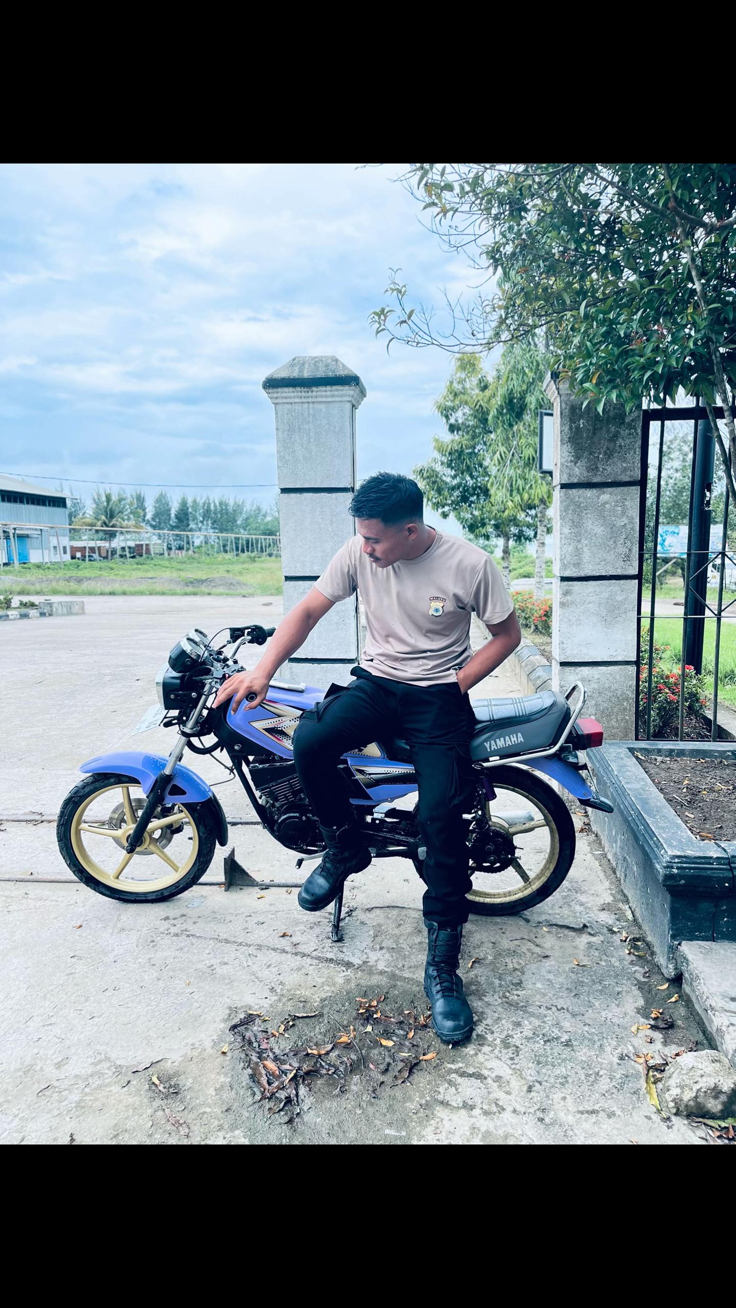 @Alex09📍