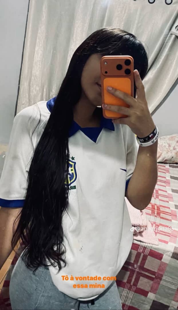 @TheReal.AnaLivia.Arjona