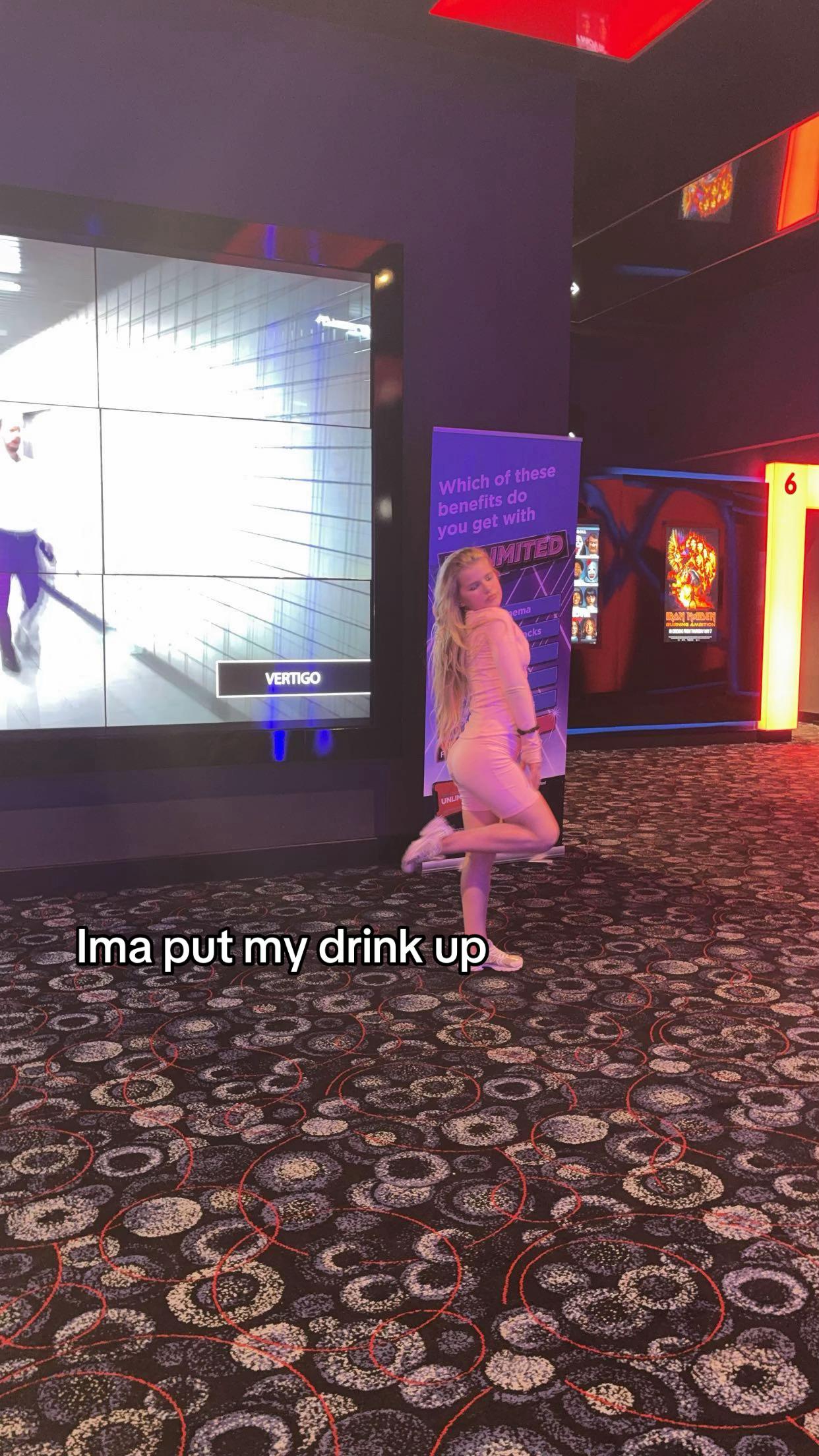 @𝓡𝓲𝓽𝓪 𝓬𝓸𝓵𝓵𝓲𝓷𝓼🩵