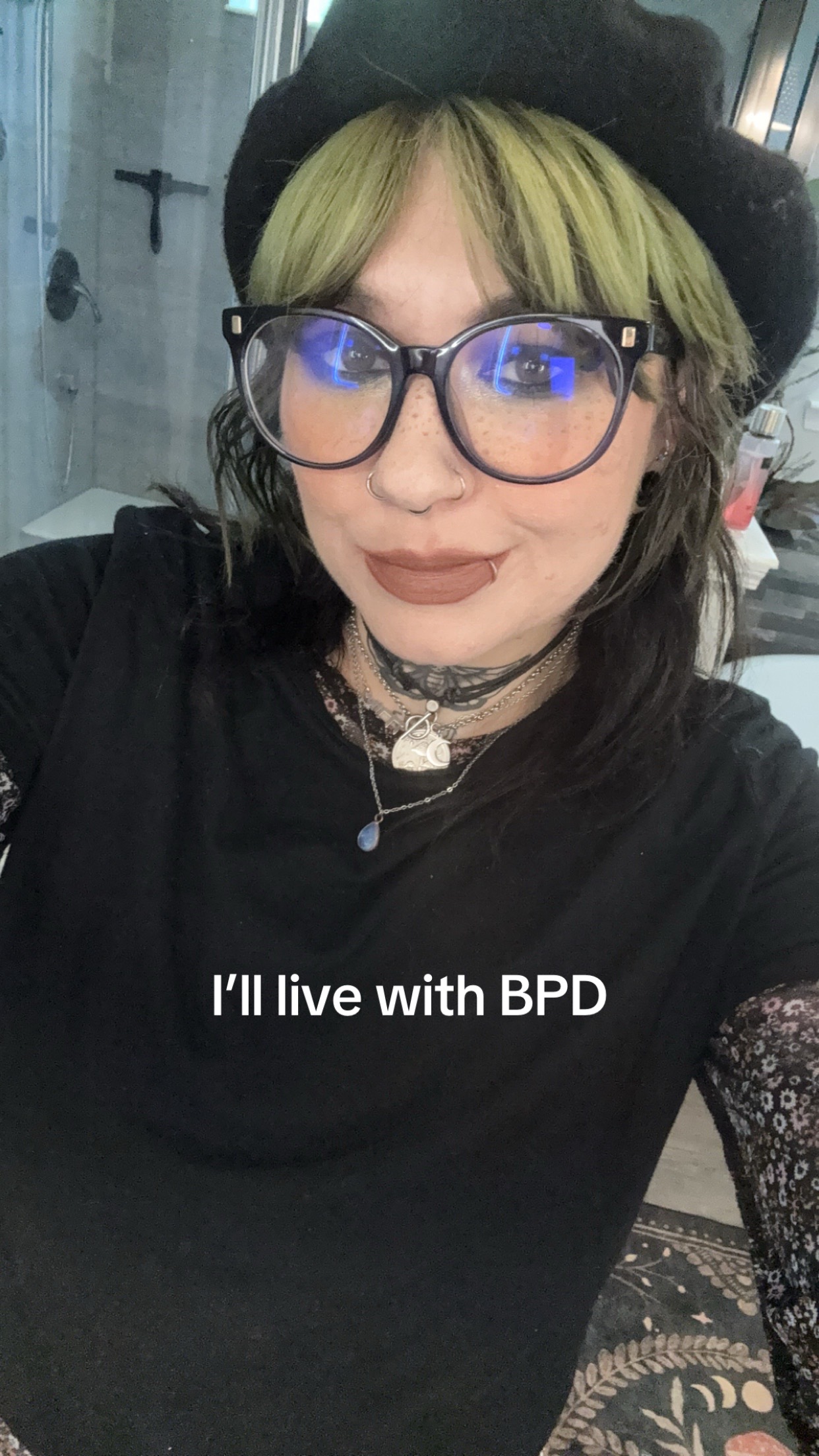 @Emogirl🖤🖤