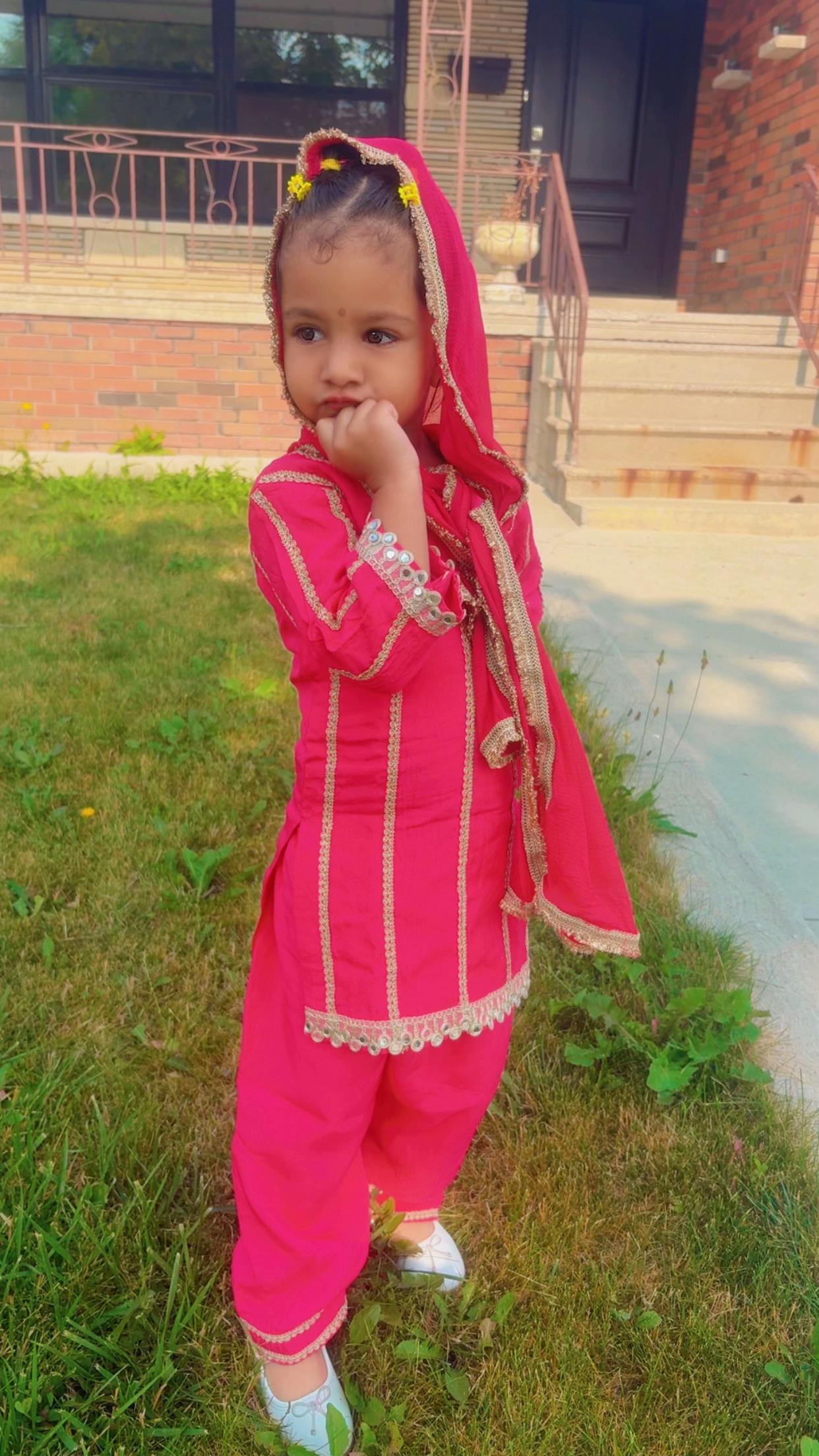 @Niyamat ❣️