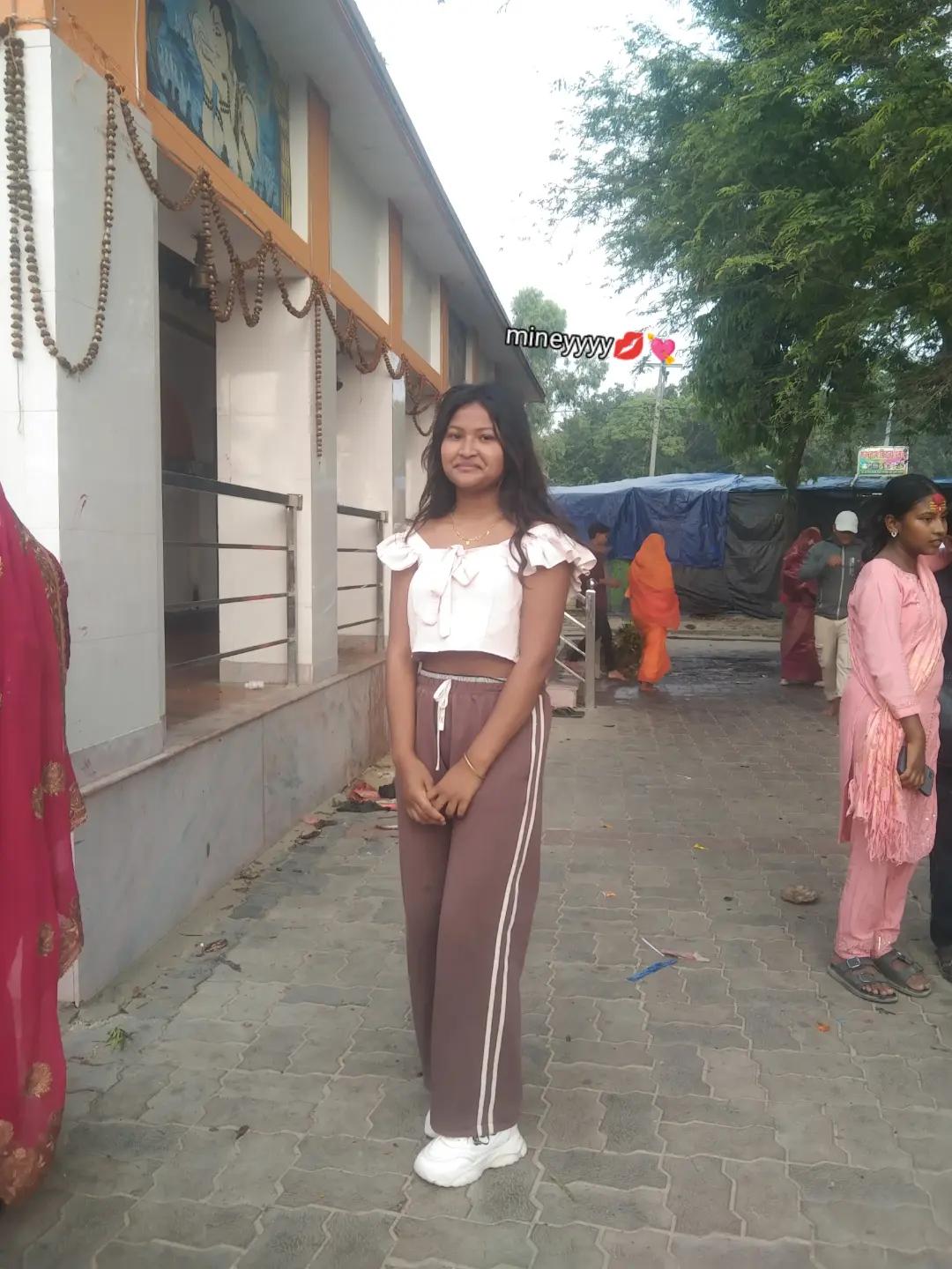 @RiyaTharuni🌛💘
