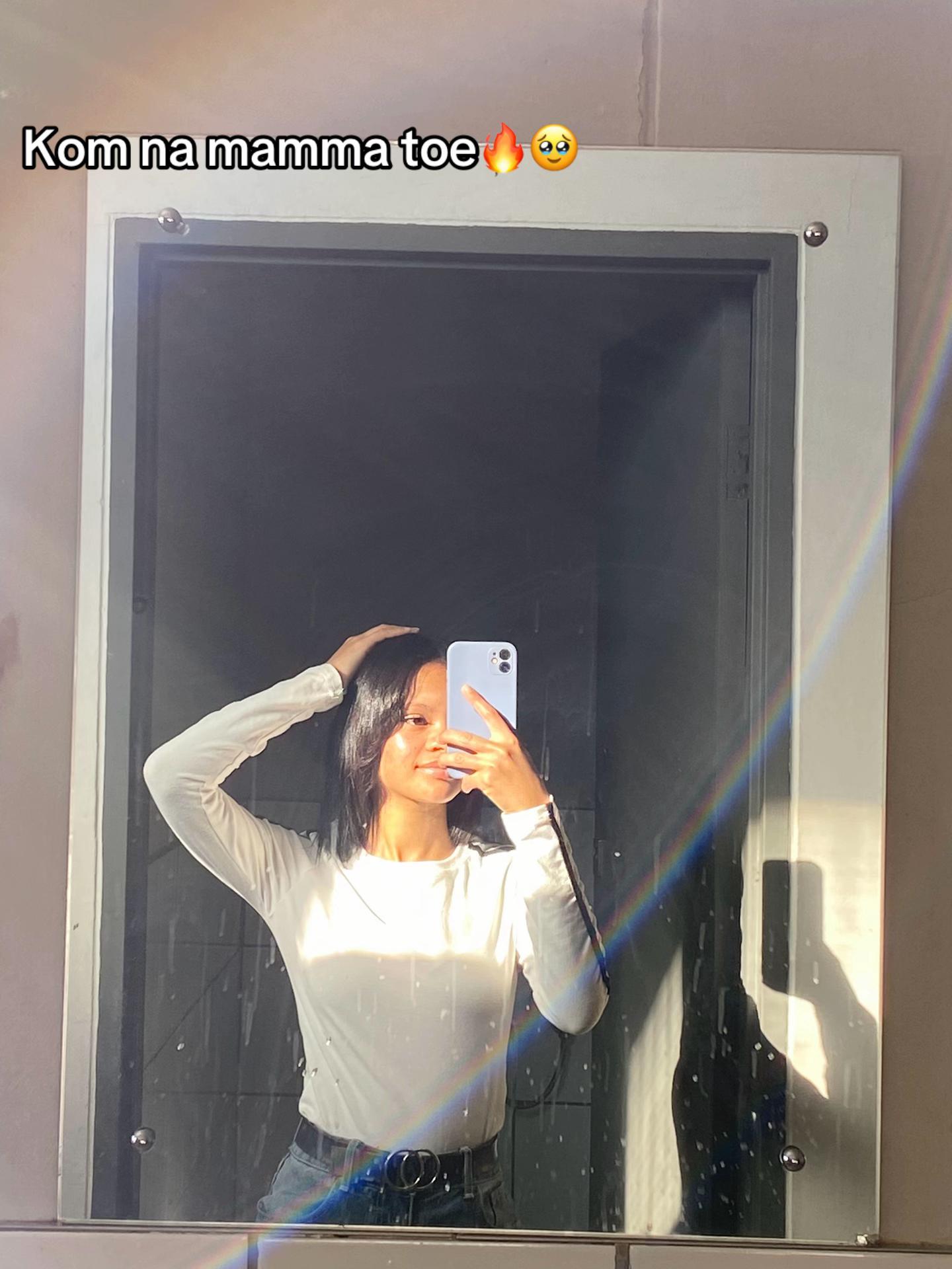 @j_a_y_l_i_n_e_18