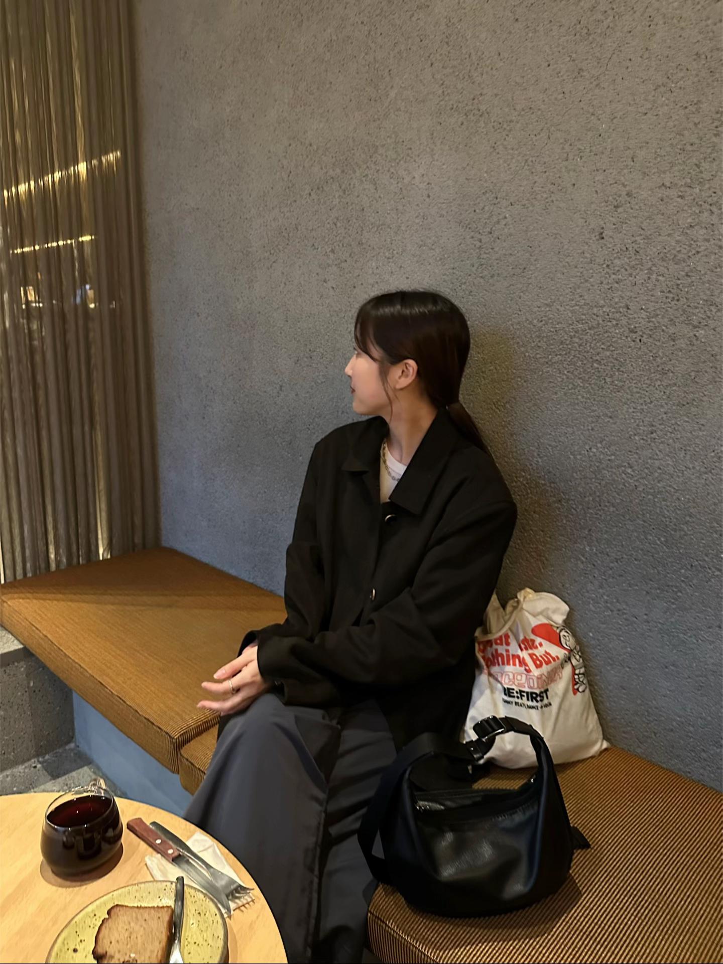 @まなみ