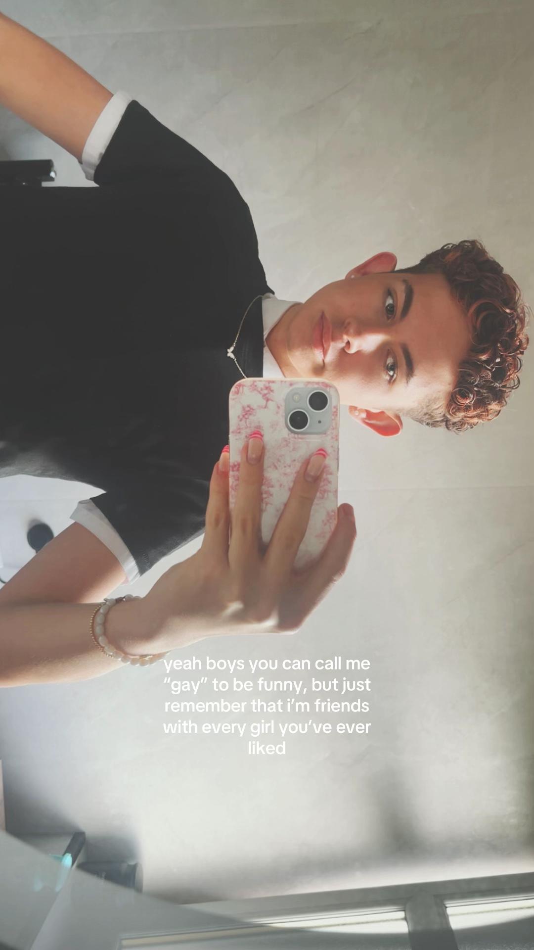 @j🪽.