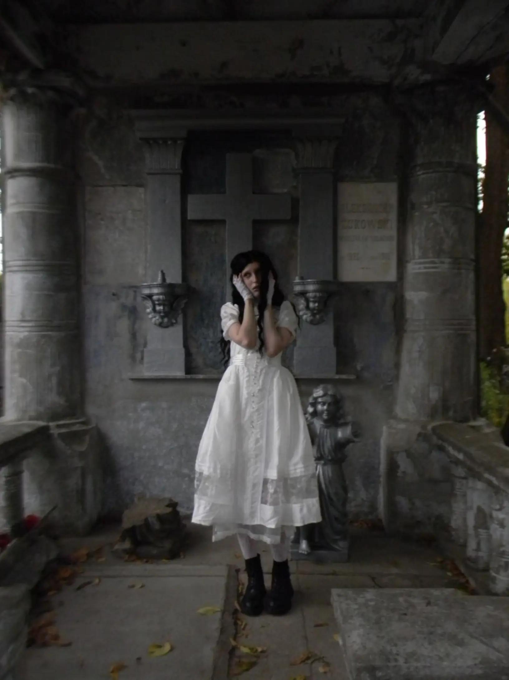 @Ofelia Liddell 🦷🪦🫀